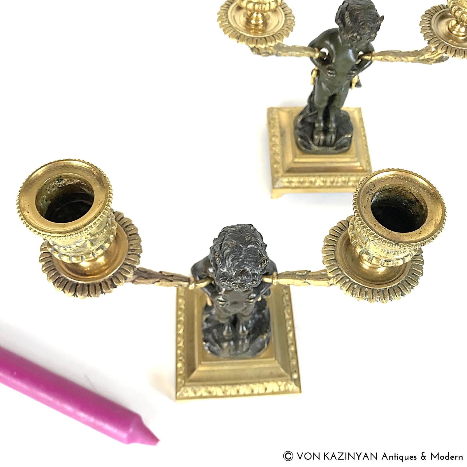 Paar Clodion-Satyr-Kandelaber aus vergoldeter und patinierter Bronze, 19. Jahrhundert, Frankreich im Angebot 4