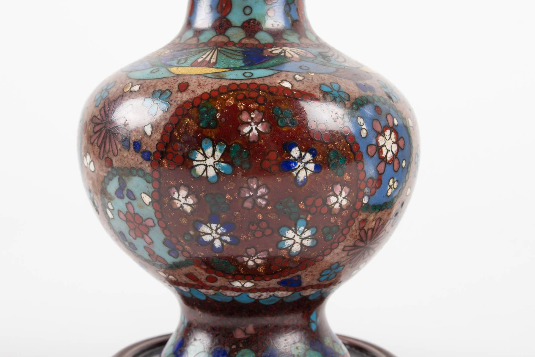 Japanese Pair of Cloisonné Bronze Vases, Japan, Circa 1900 For Sale