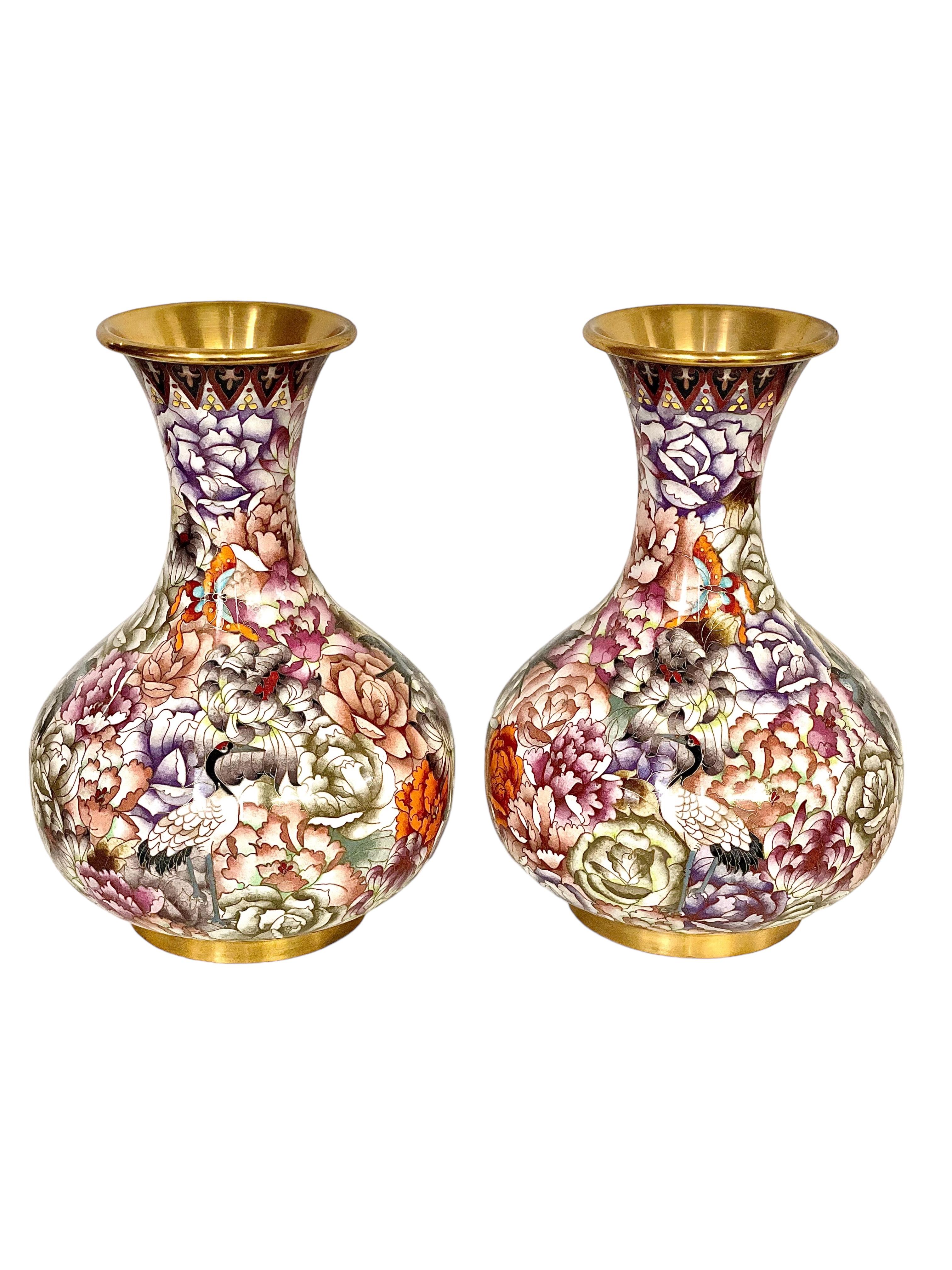 Cloisonné Coppia di grandi vasi cloisonné in vendita