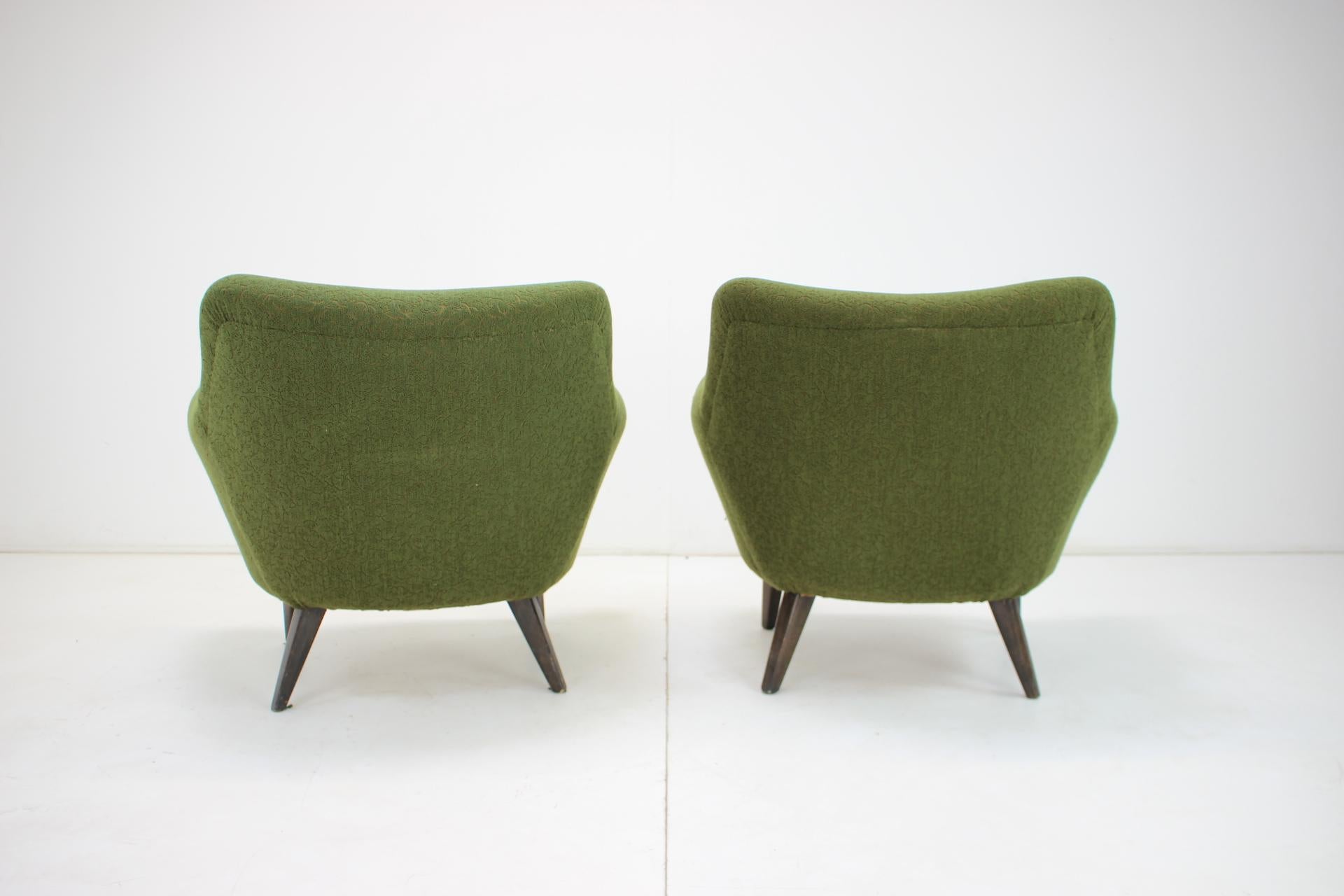 Pair of Club Armchairs, 1970s For Sale 4