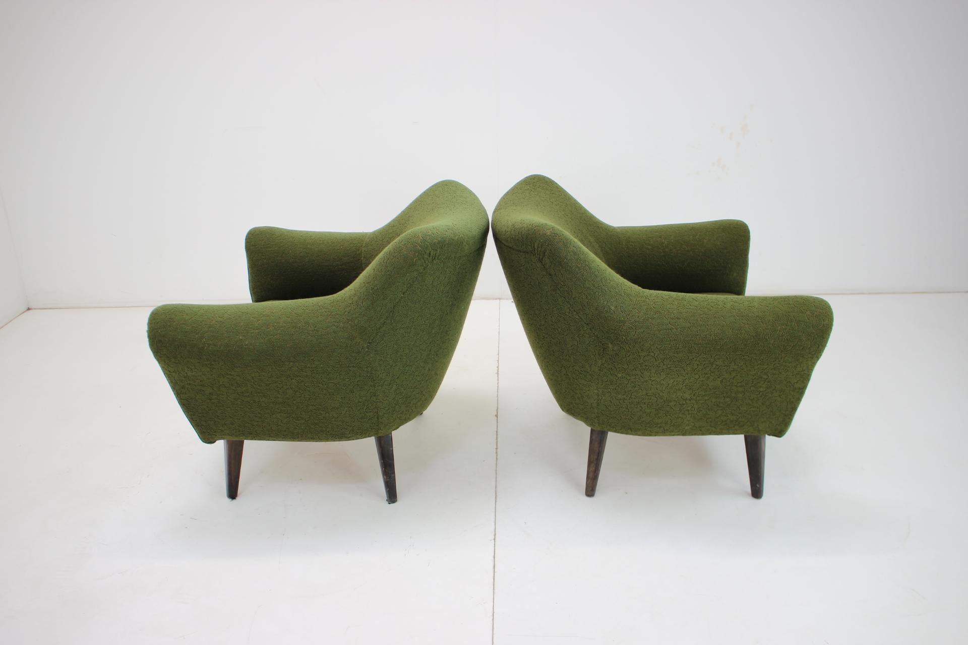 Pair of Club Armchairs, 1970s For Sale 2