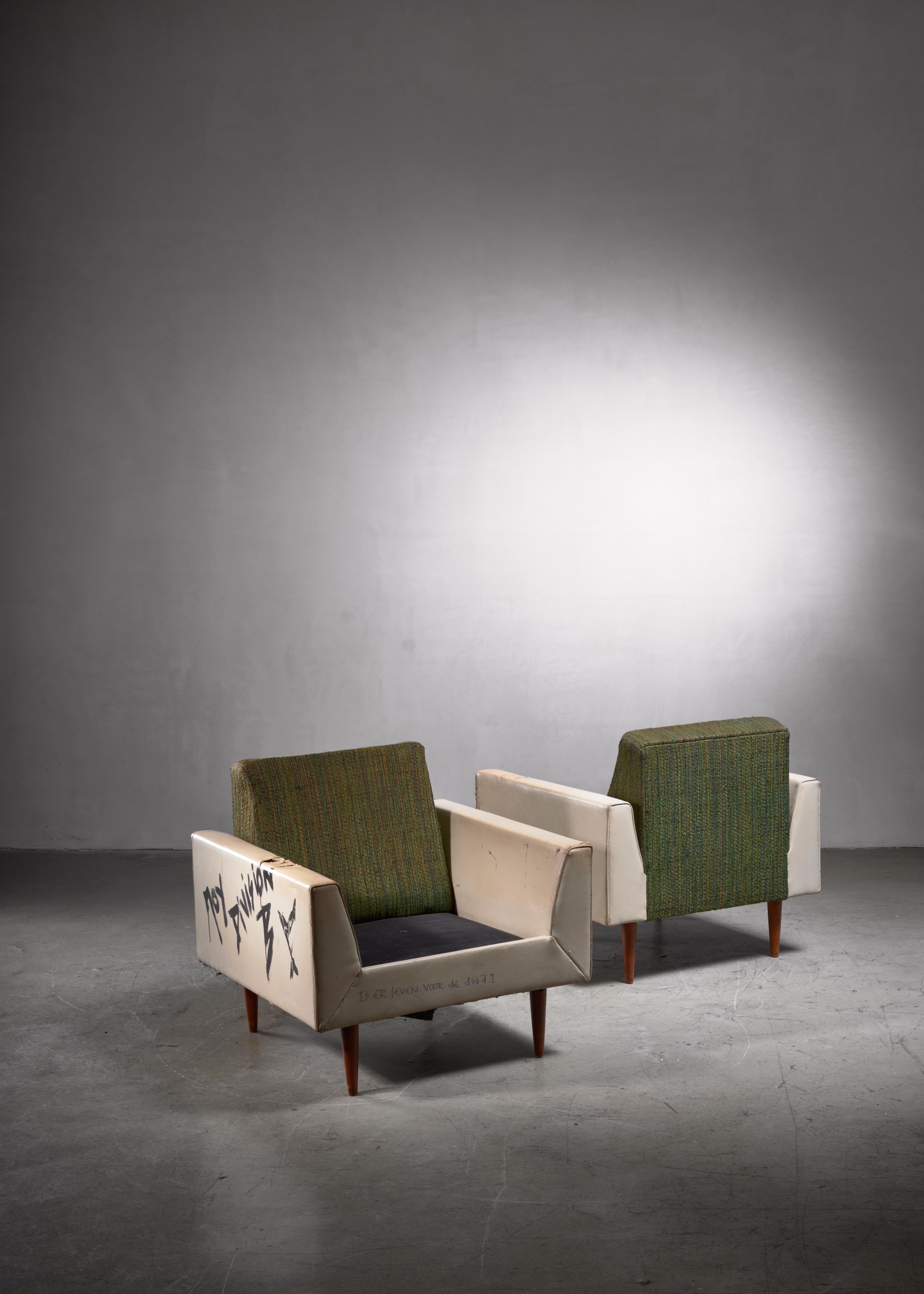 Dutch Pair of Club Chairs by Theo Ruth for Artifort, 1950s For Sale
