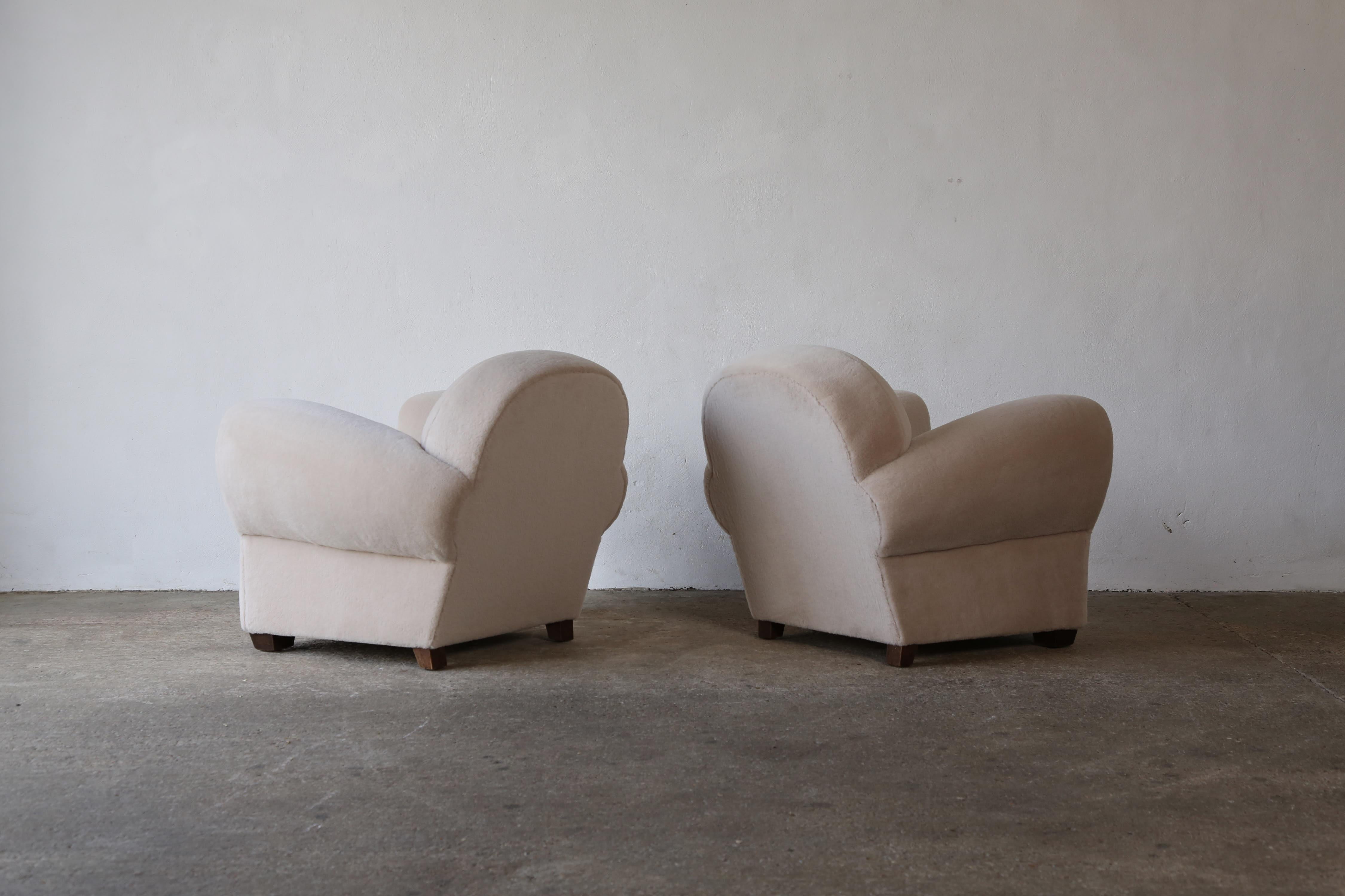 Pair of Club Chairs from Château de Sancerre, France, 1940s For Sale 1