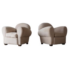 Paire de fauteuils club du château de Sancerre, France, années 1940