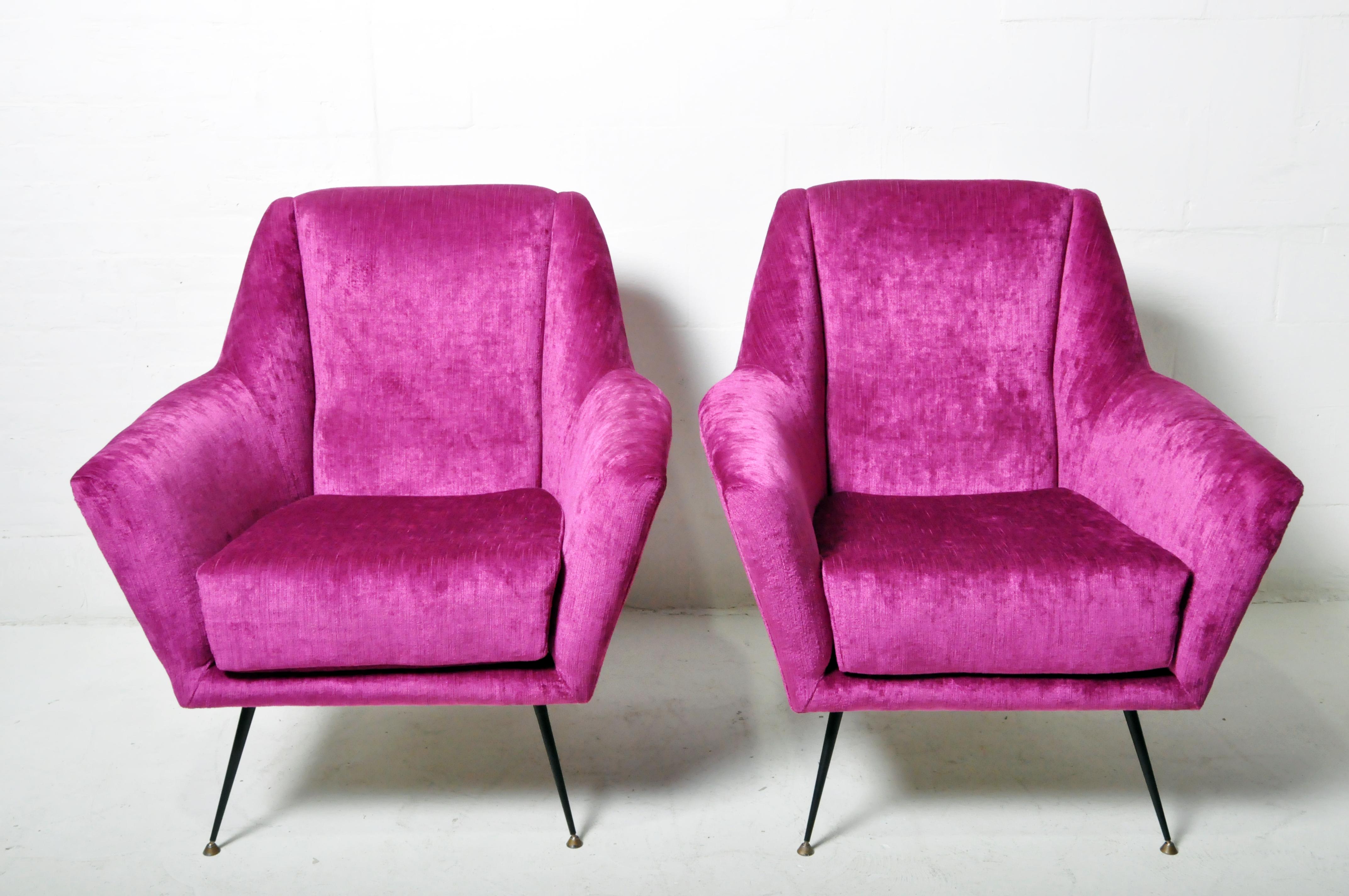 Mid-Century Modern Pair of Club Chairs in the Style of Zanuso 