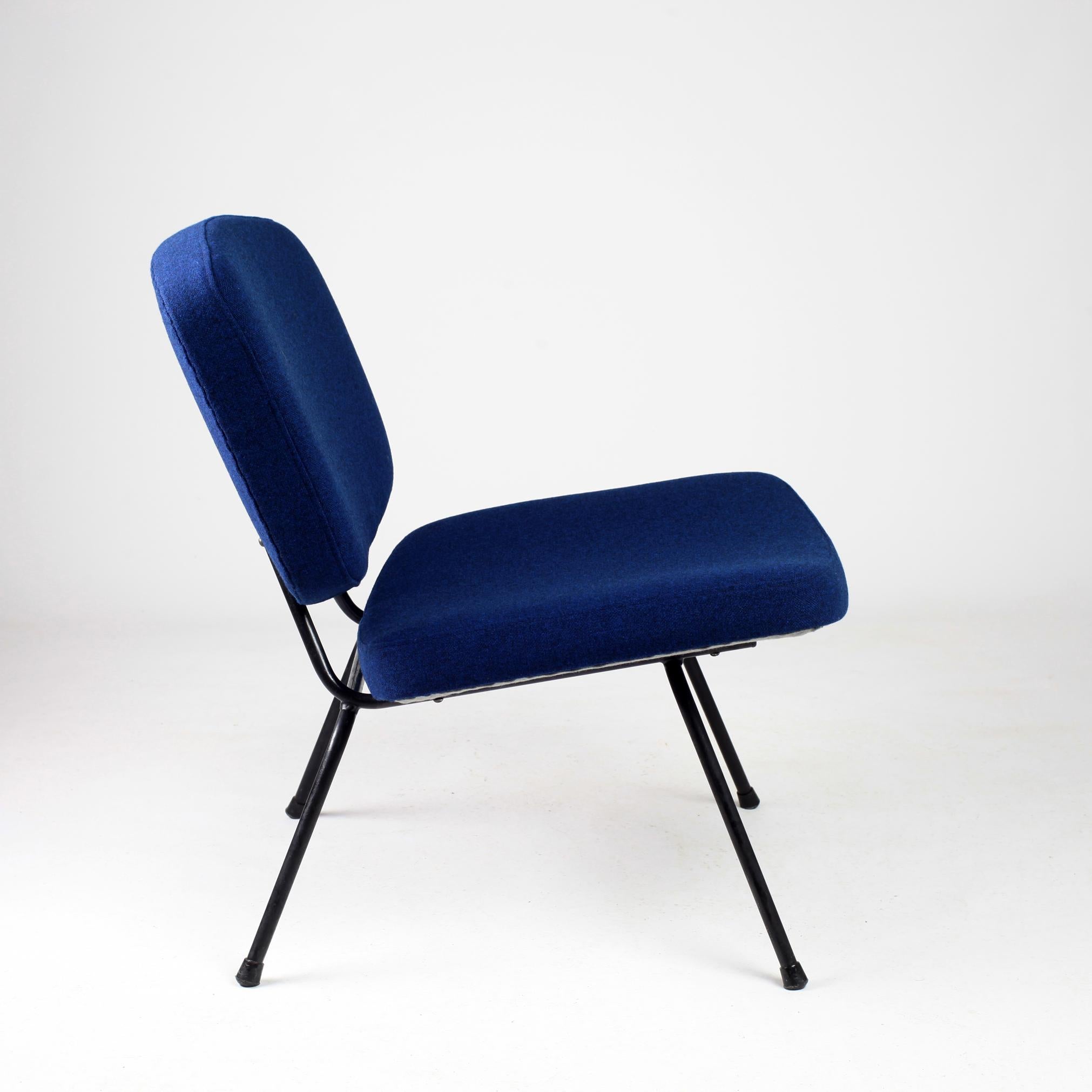 Pair of CM 190 Low Chair by Pierre Paulin for Thonet 3