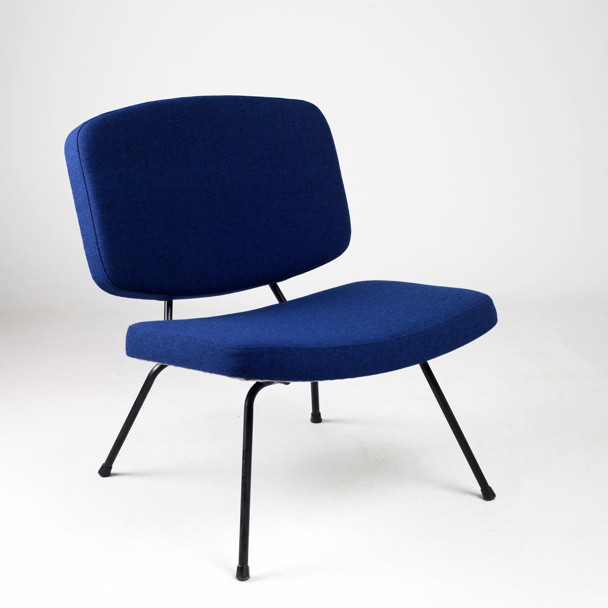 Pair of CM 190 Low Chair by Pierre Paulin for Thonet 4