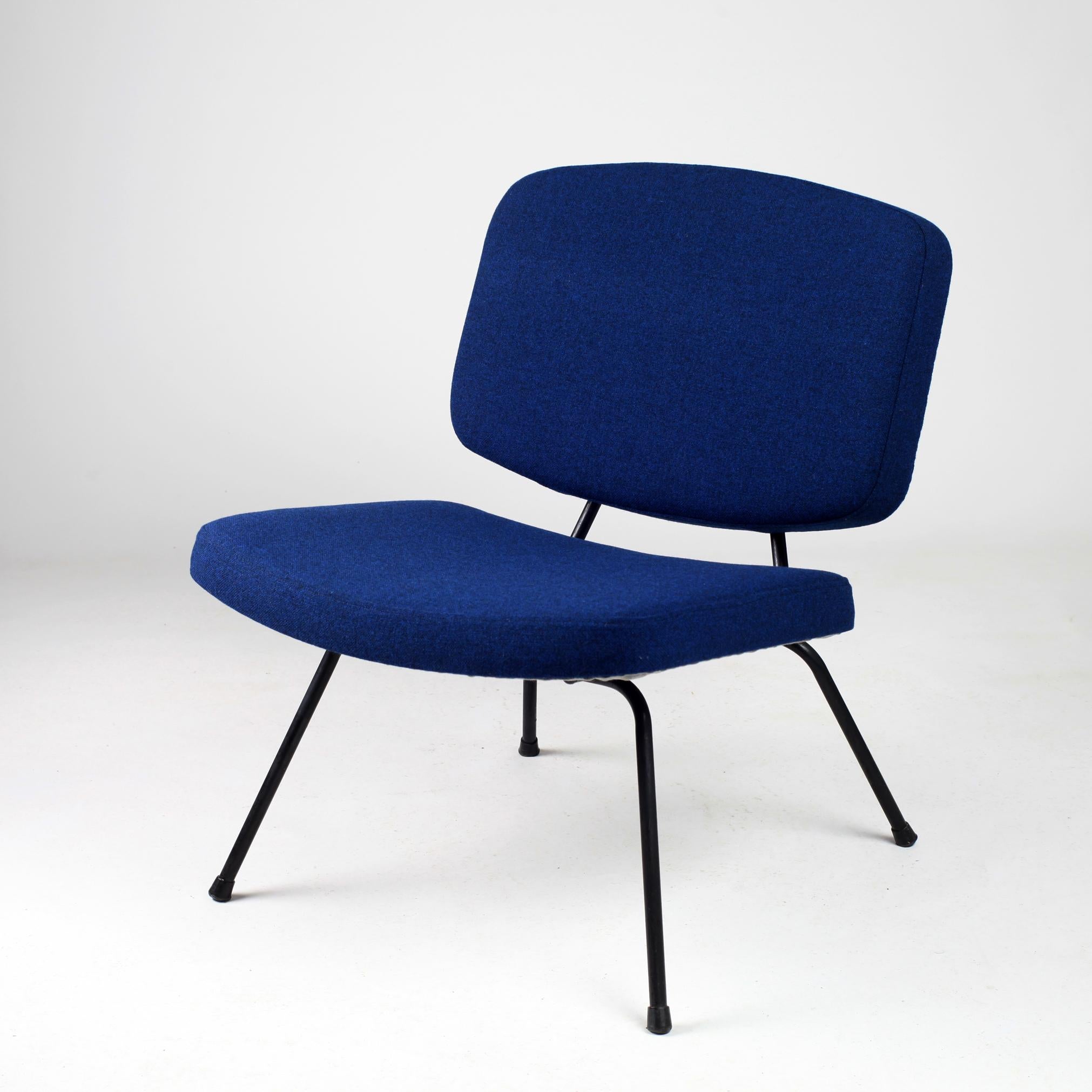 Pair of CM 190 Low Chair by Pierre Paulin for Thonet 5