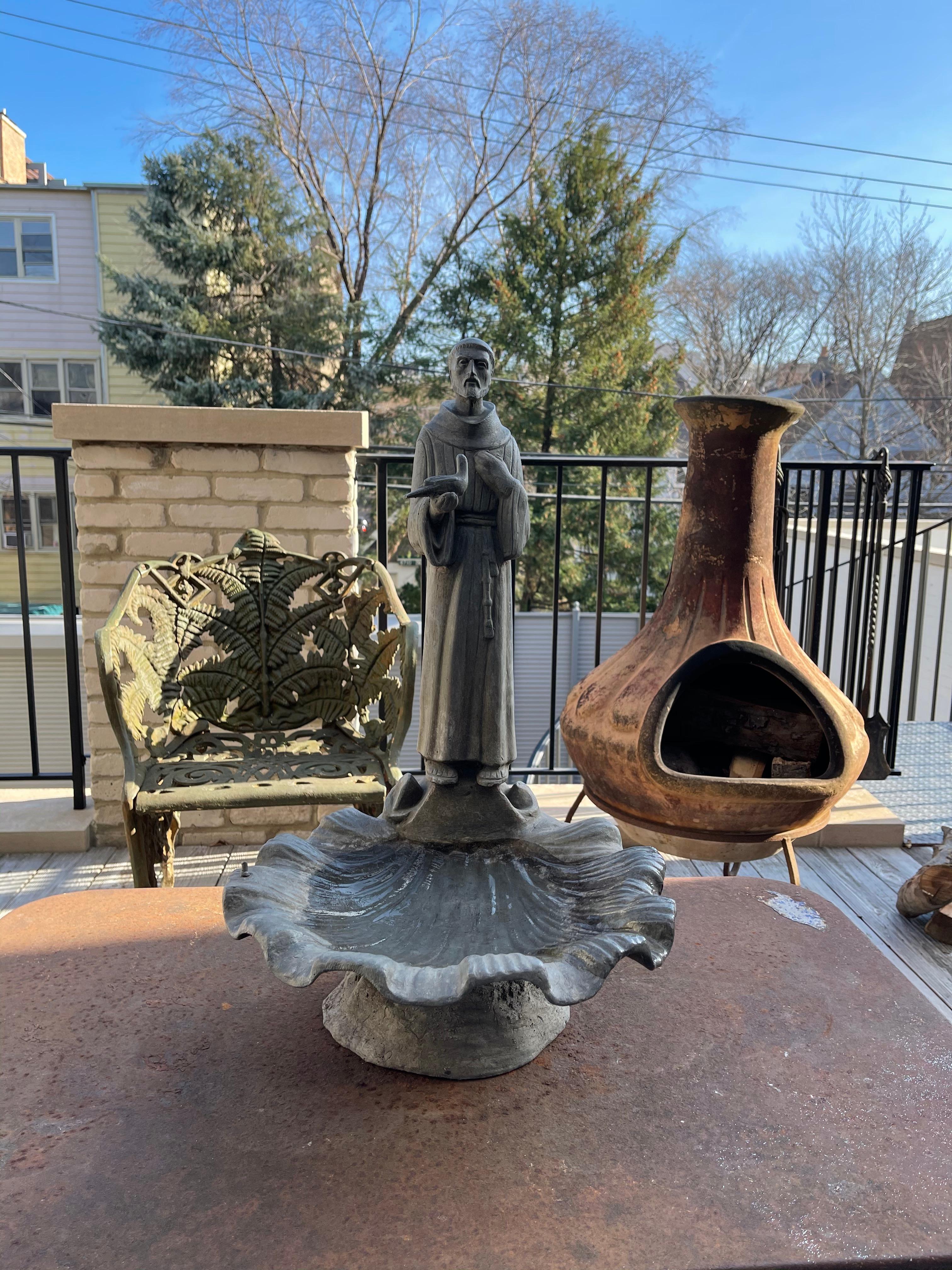 Pair of Coalbrookdale Style Fern and Blackberry Pattern Cast Iron Garden Chairs In Good Condition For Sale In Chicago, IL