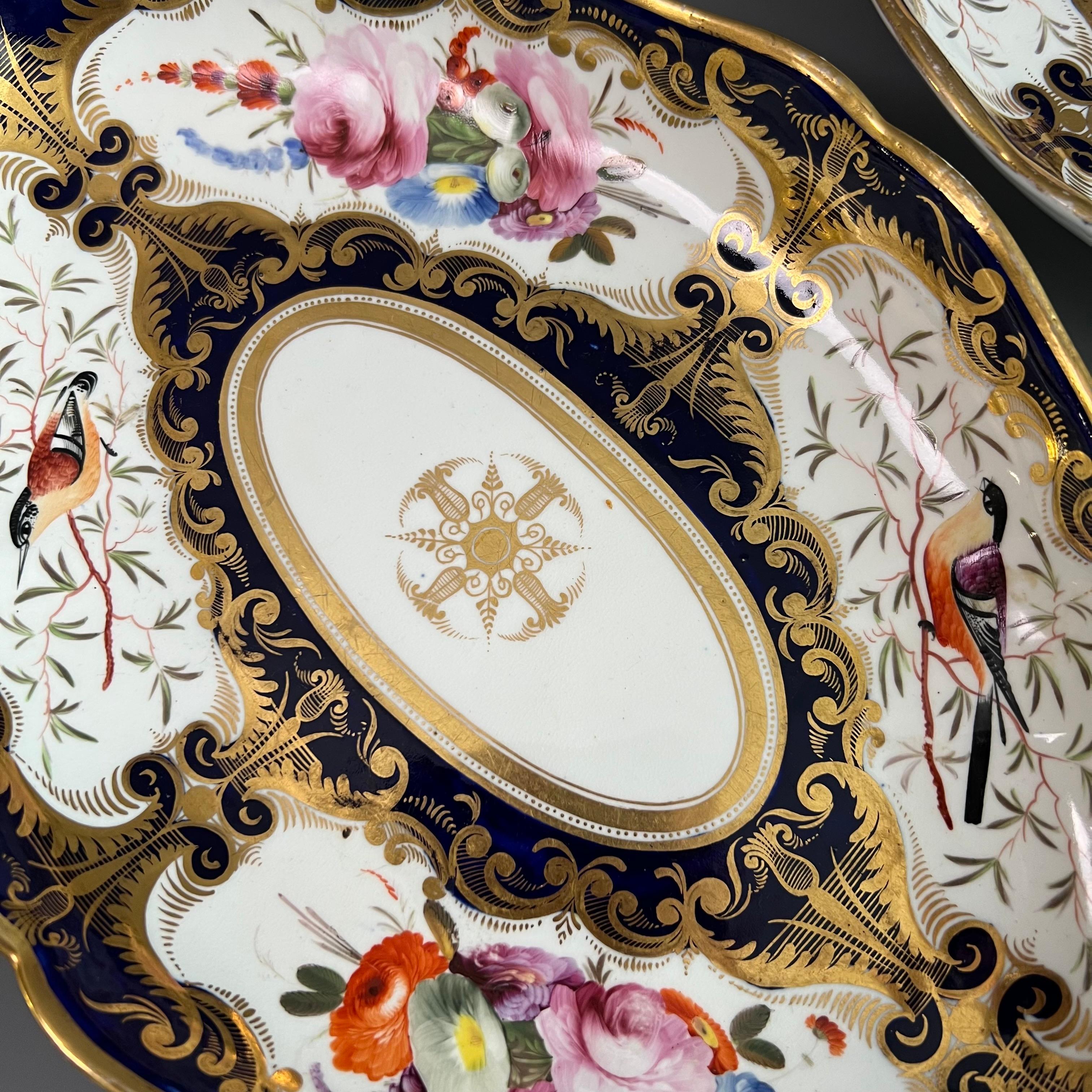Pair of Coalport Porcelain Oval Dishes, Flowers & Birds Patt.759, Regency ca1815 For Sale 2