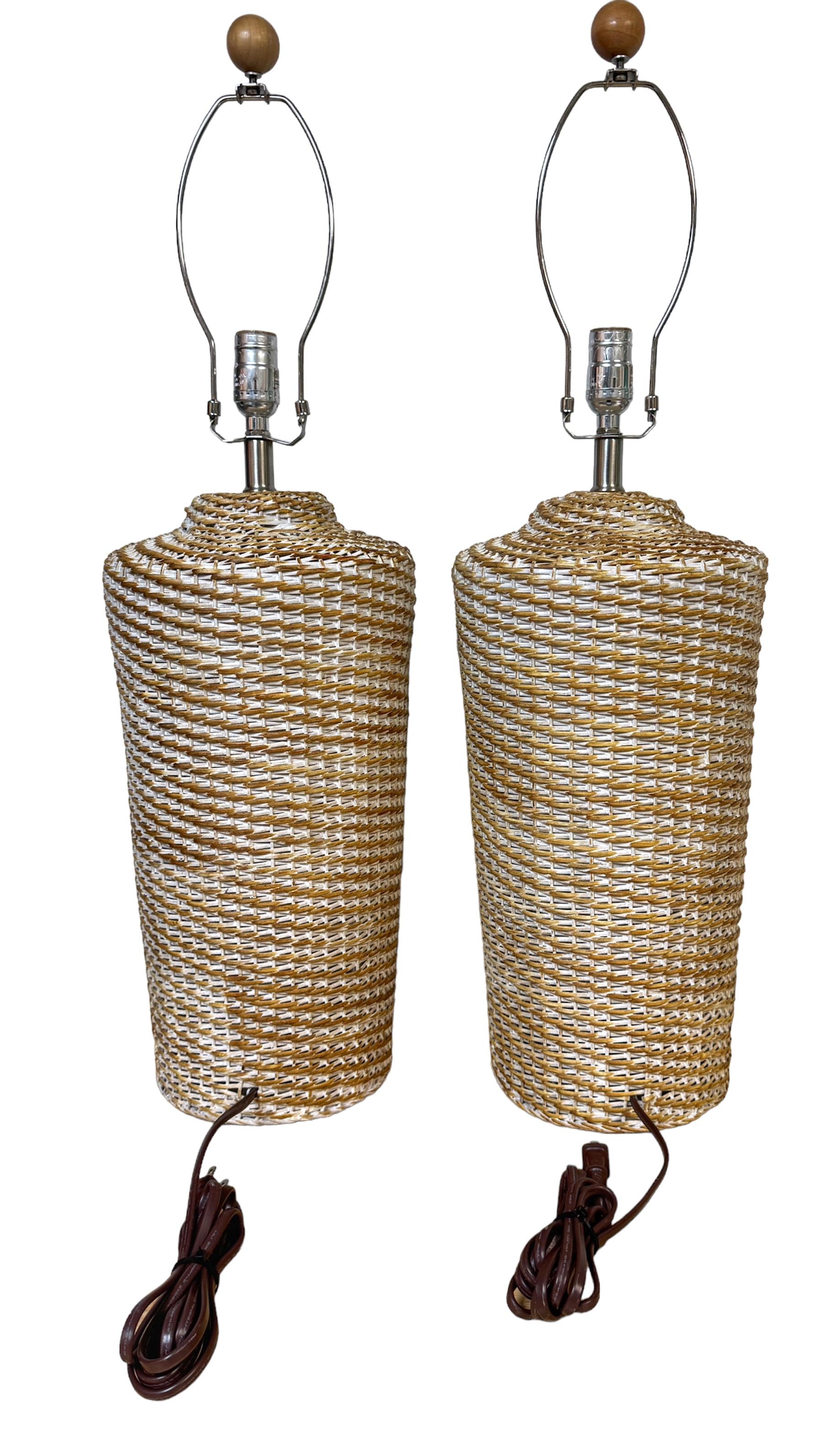 American Pair of Coastal Modern White-Polychromed Woven Rattan Lamps  For Sale