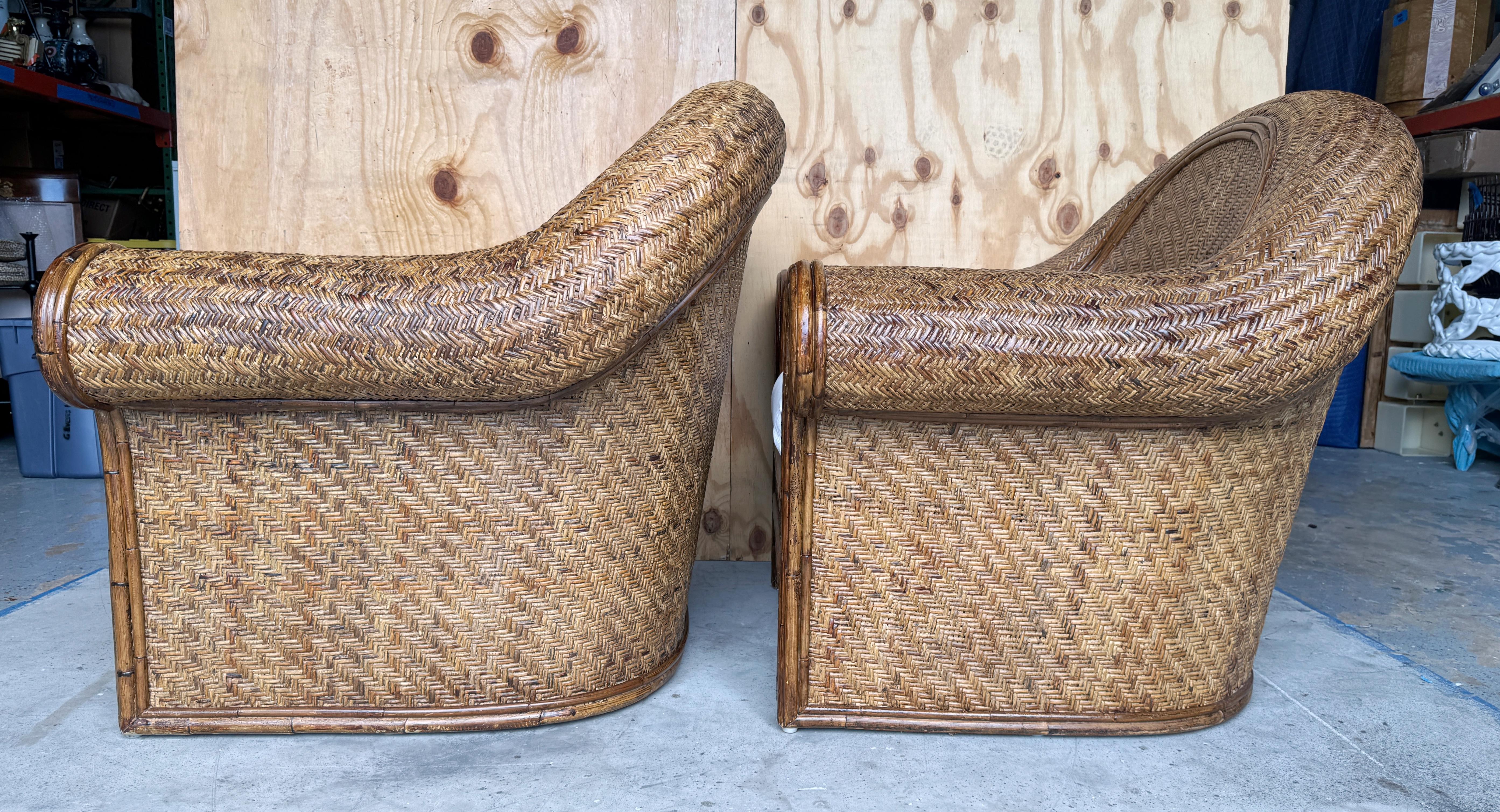 Pair of Coastal Rattan & Reed Woven Club Chairs, attributed to Ralph Lauren  In Good Condition For Sale In West Palm Beach, FL