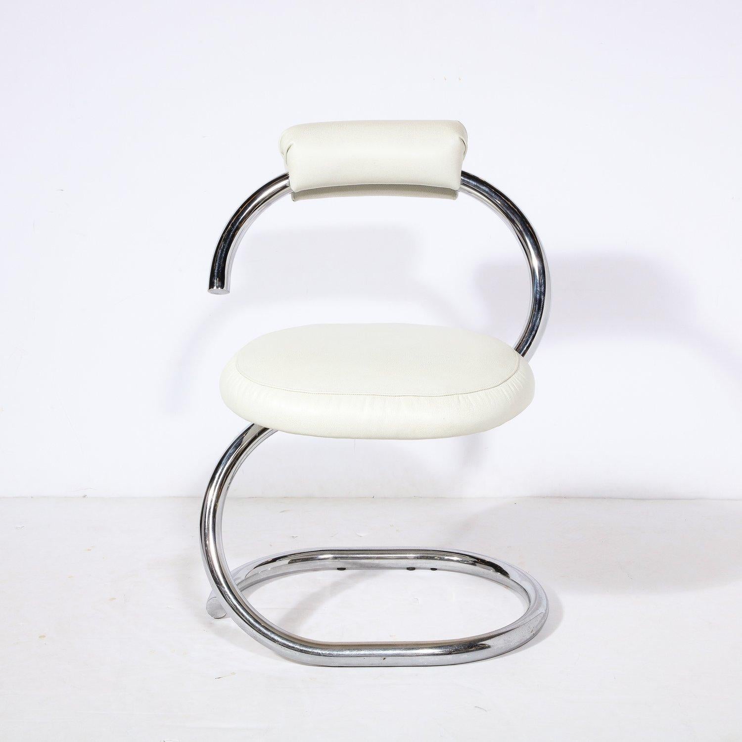 Mid-Century Modern Pair of Cobra Chairs in Curved Chrome & White Leather by Giotto Stoppino