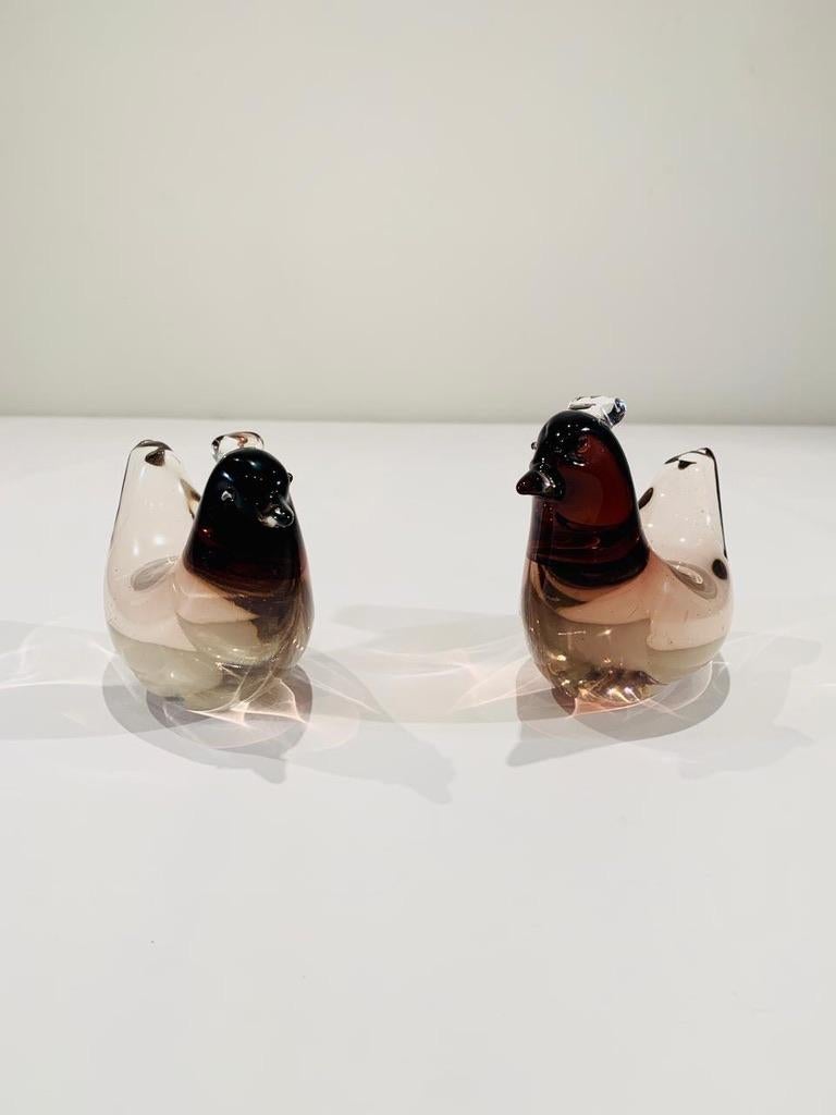Other Pair of cocks in glass bicolor circa 1970 For Sale