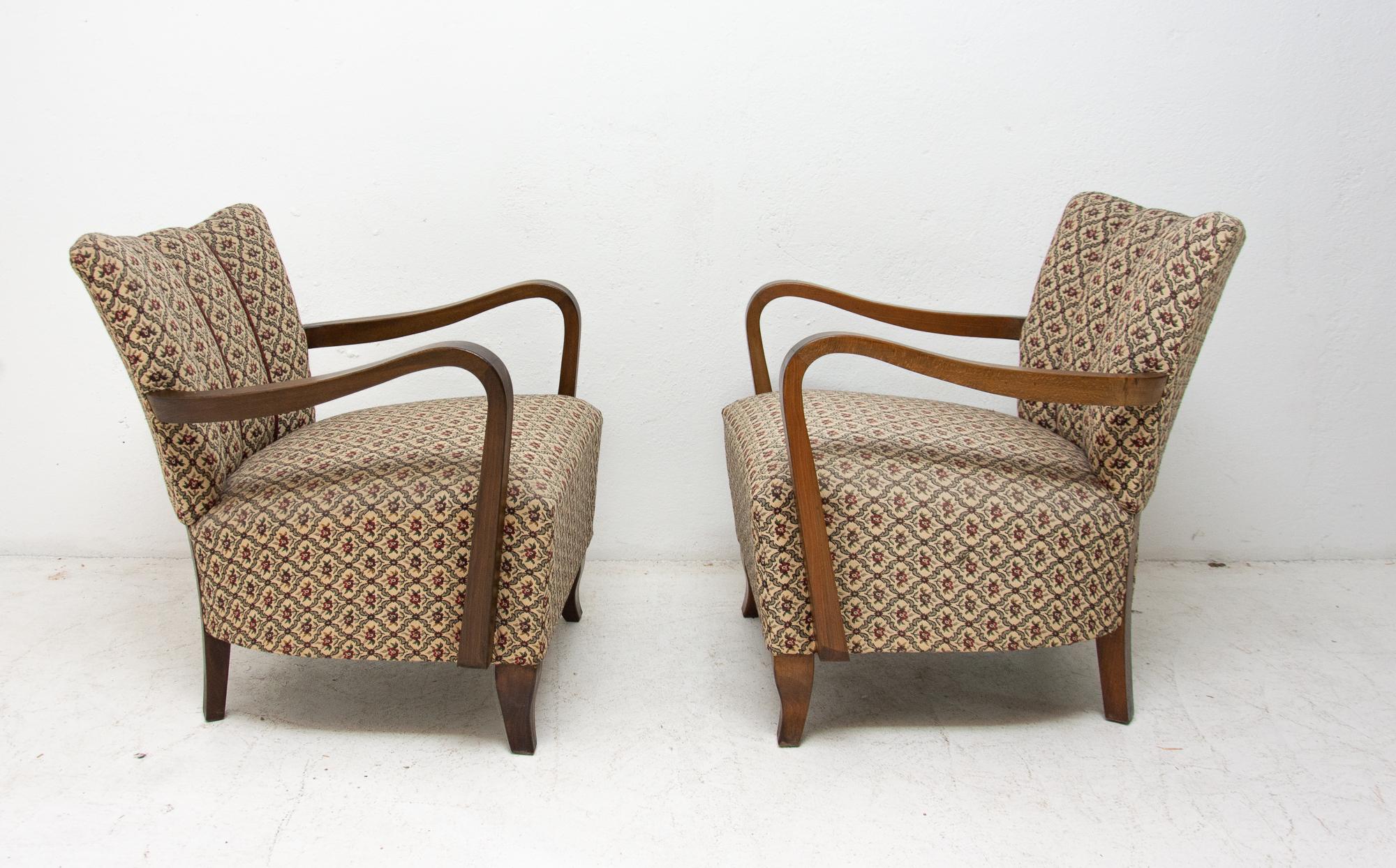 Pair of Cocktail Armchairs by Jindrich Halabala, Czechoslovakia, 1950s 1