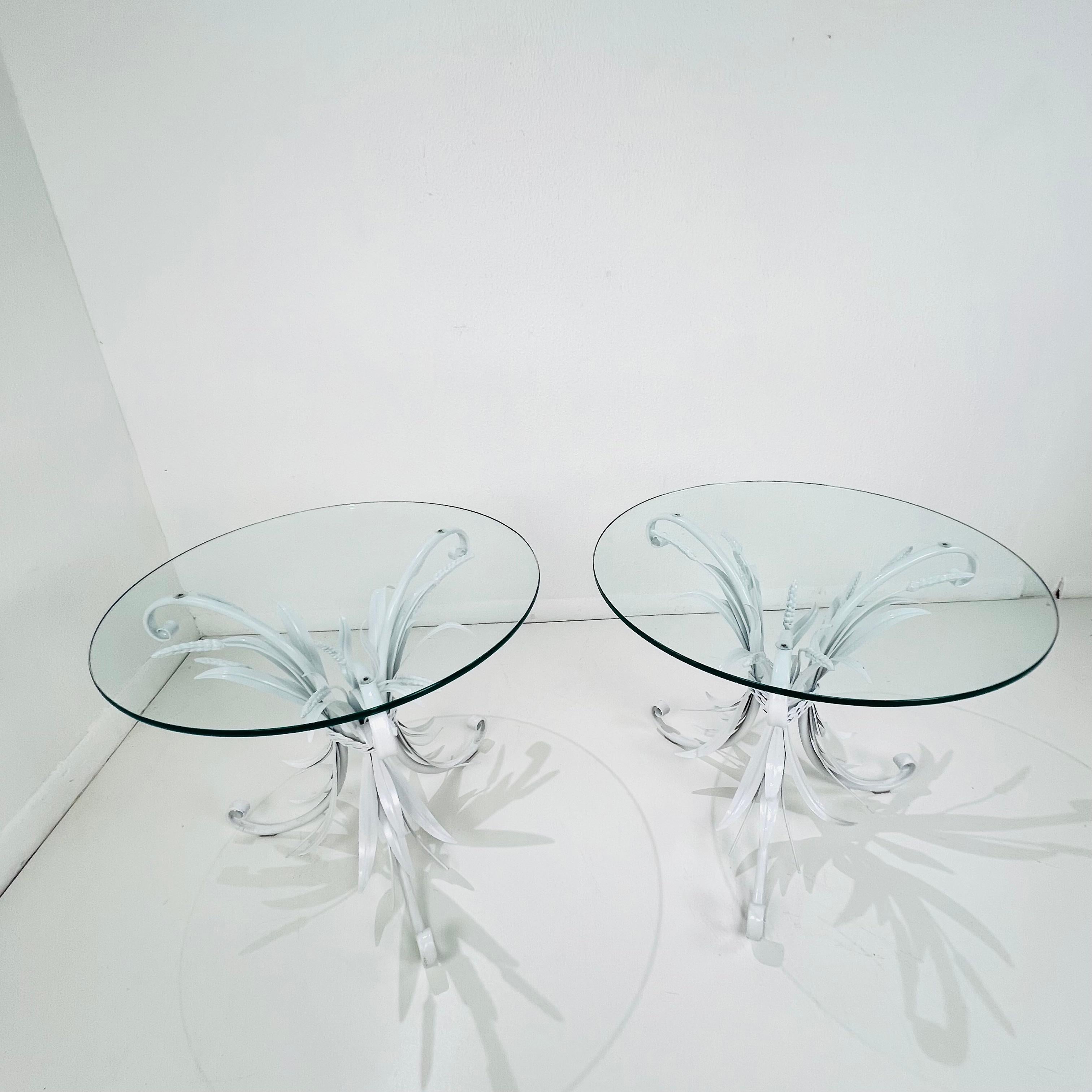 Fin du 20e siècle Paire de tables d'appoint style Coco Chanel en forme de gerbe de blé en vente