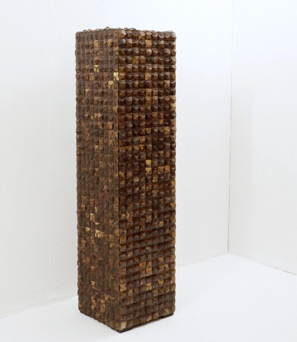 Paar Mosaikschalenpflanzgefäße aus Kokosnussholz - 20. Jahrhundert - H : 153 cm (Unbekannt) im Angebot