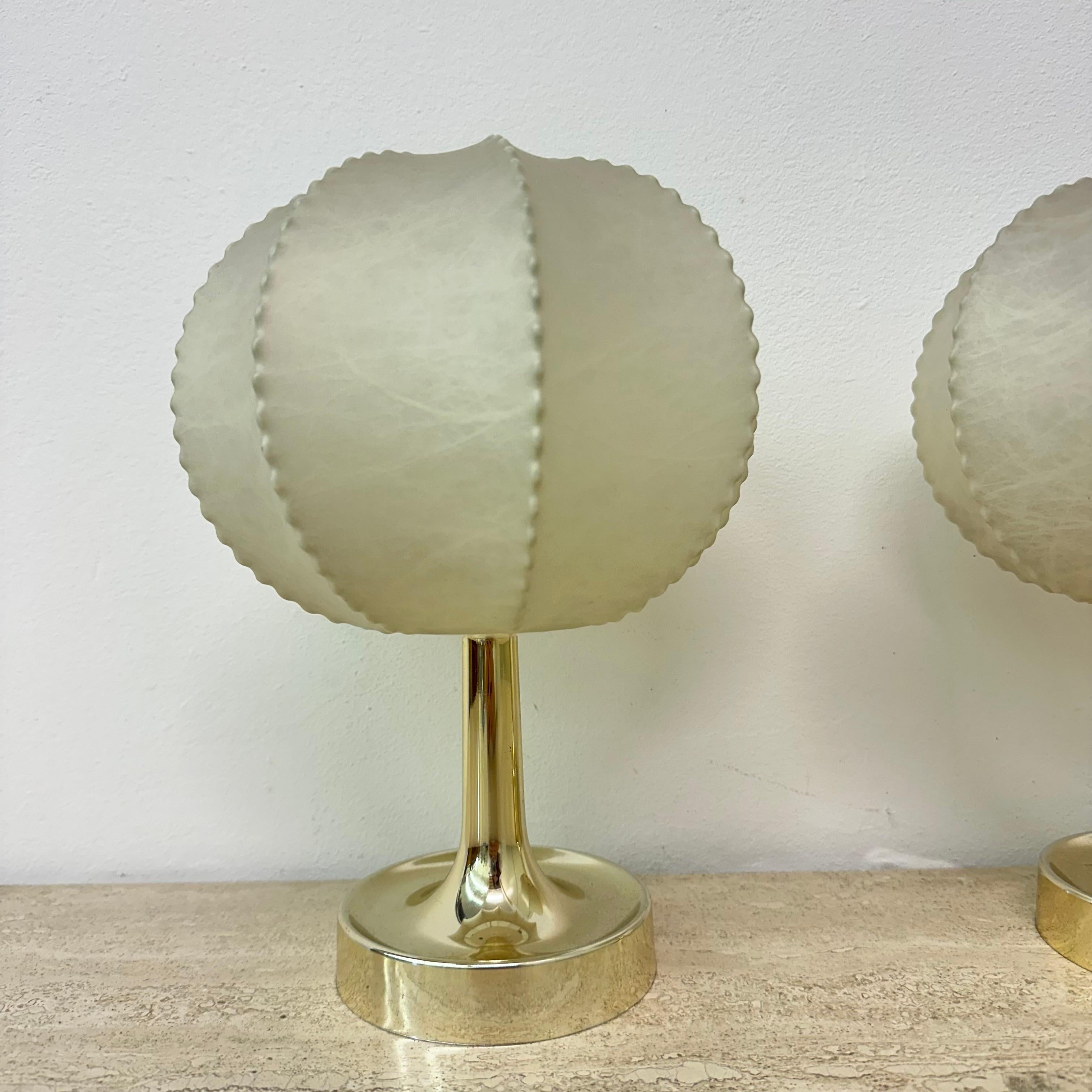 Paar Cocoon Tischlampen von Alfred Wauer für Goldkant, 1960er Jahre 4