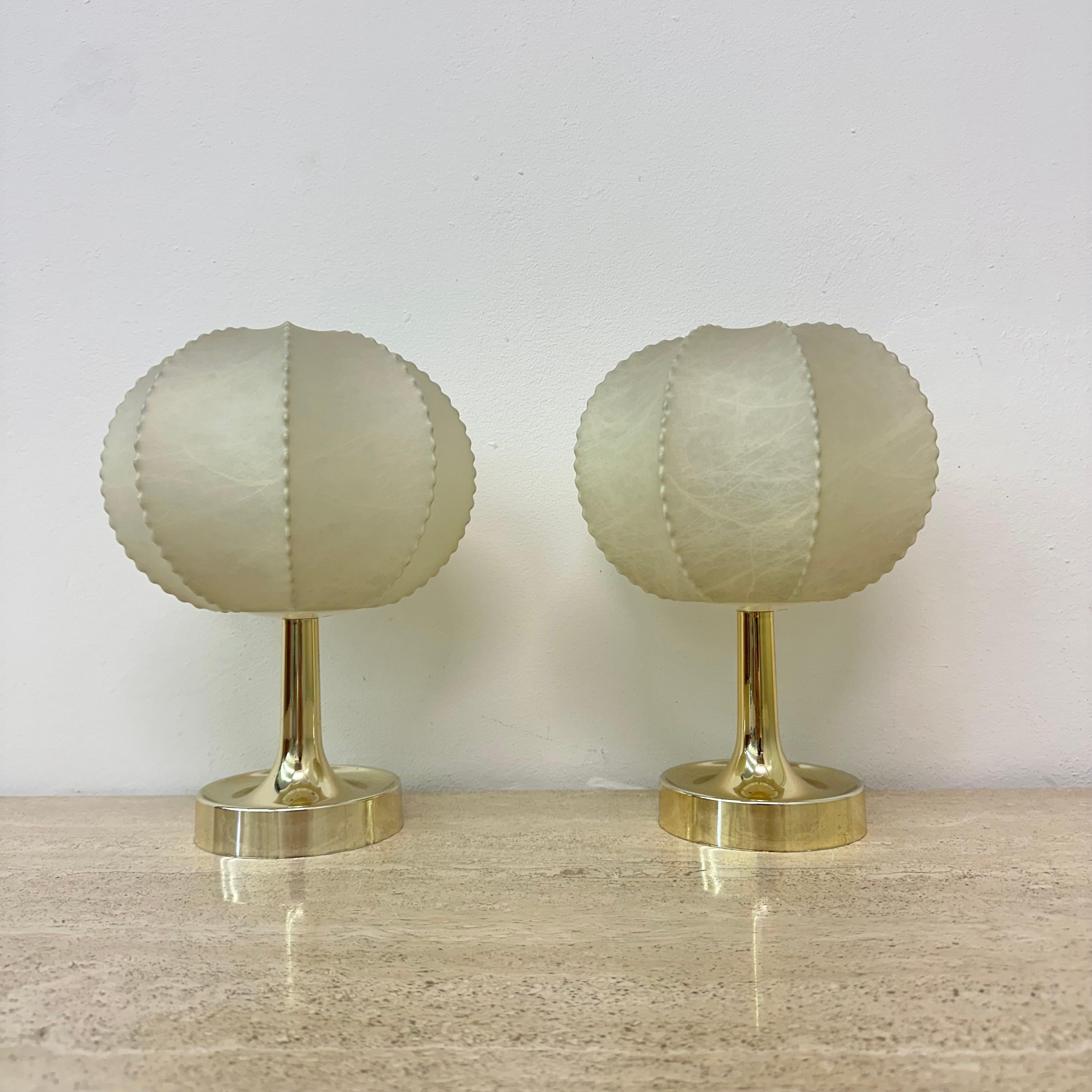 Paar Cocoon Tischlampen von Alfred Wauer für Goldkant, 1960er Jahre (Deutsch)