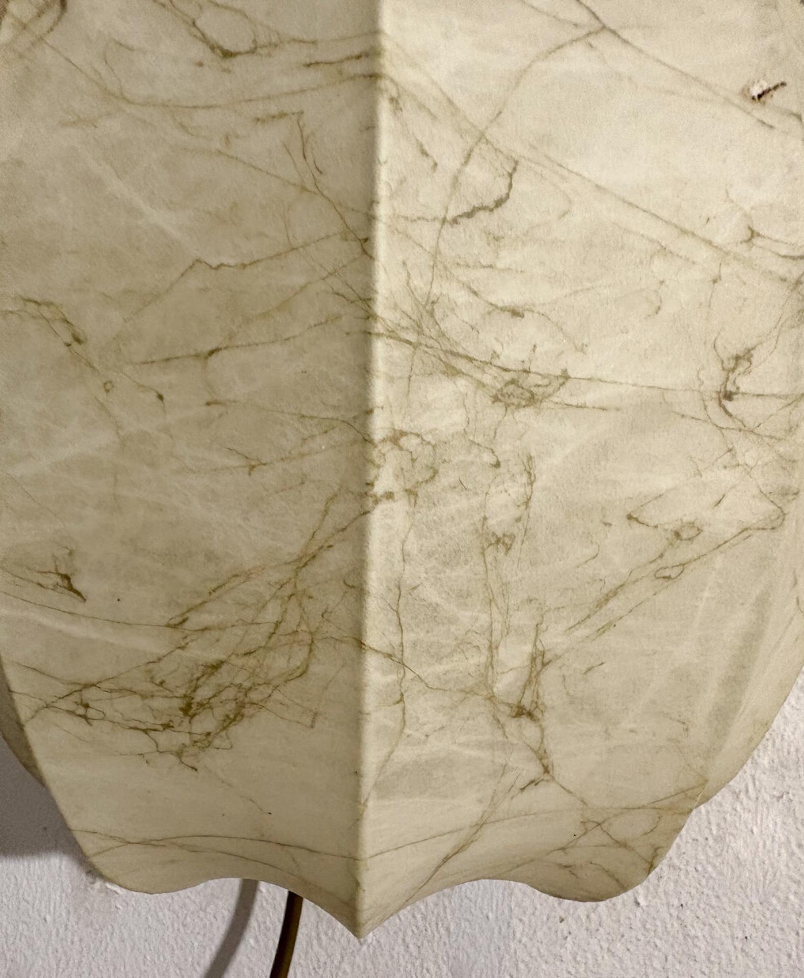 Paire d'appliques Cocoon Lights, Italie, années 1970 Bon état - En vente à Brussels, BE