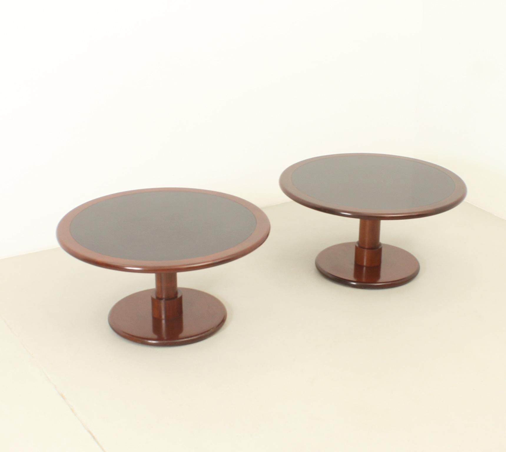 Pair of Coffee or Side Tables by Spanish Architects Correa & Milá, 1960's For Sale 7