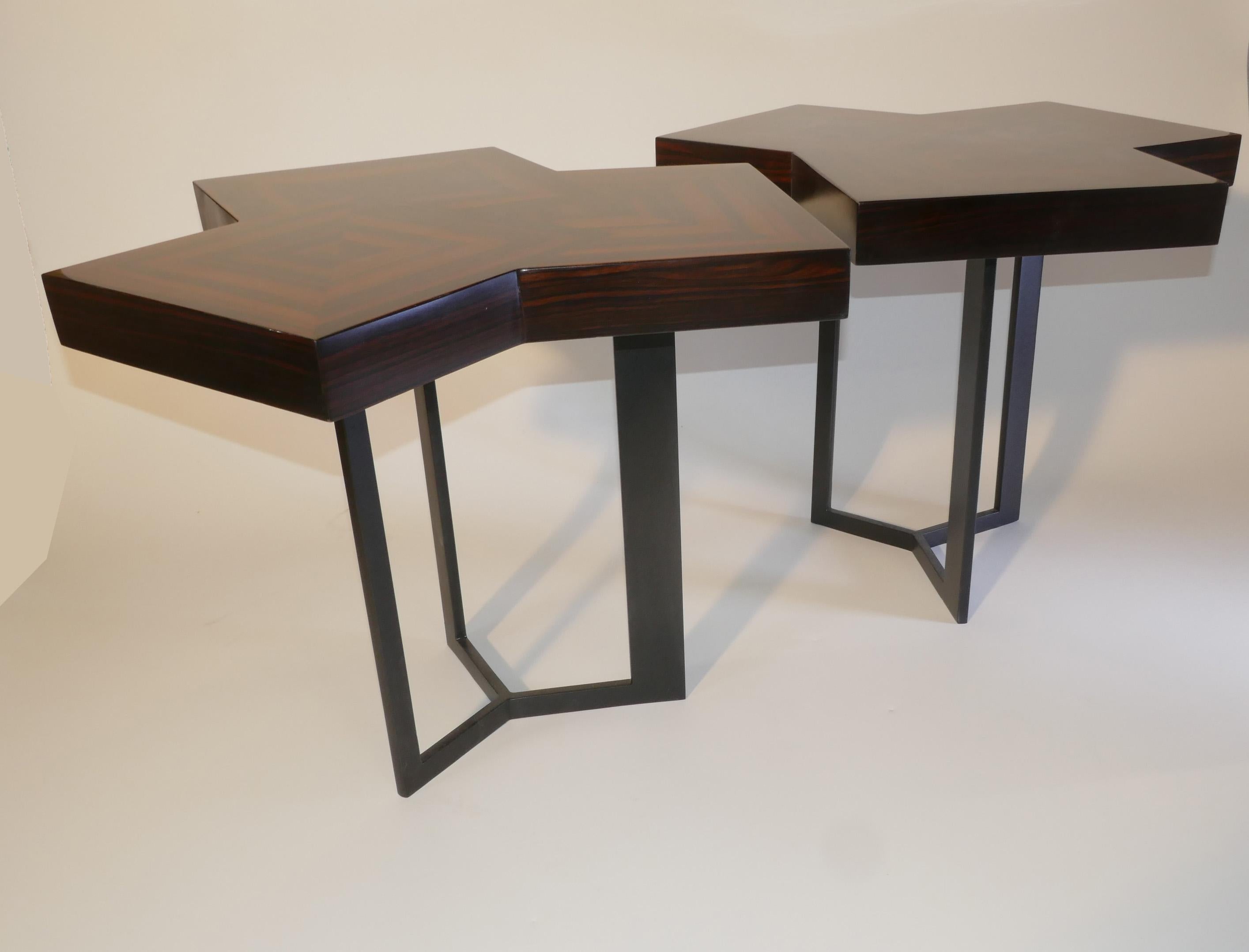 Marqueterie Paire de cafés  Table d'appoint ou table de chevet Cubes en marqueterie d'ébène de Macassar par A. Lefort en vente