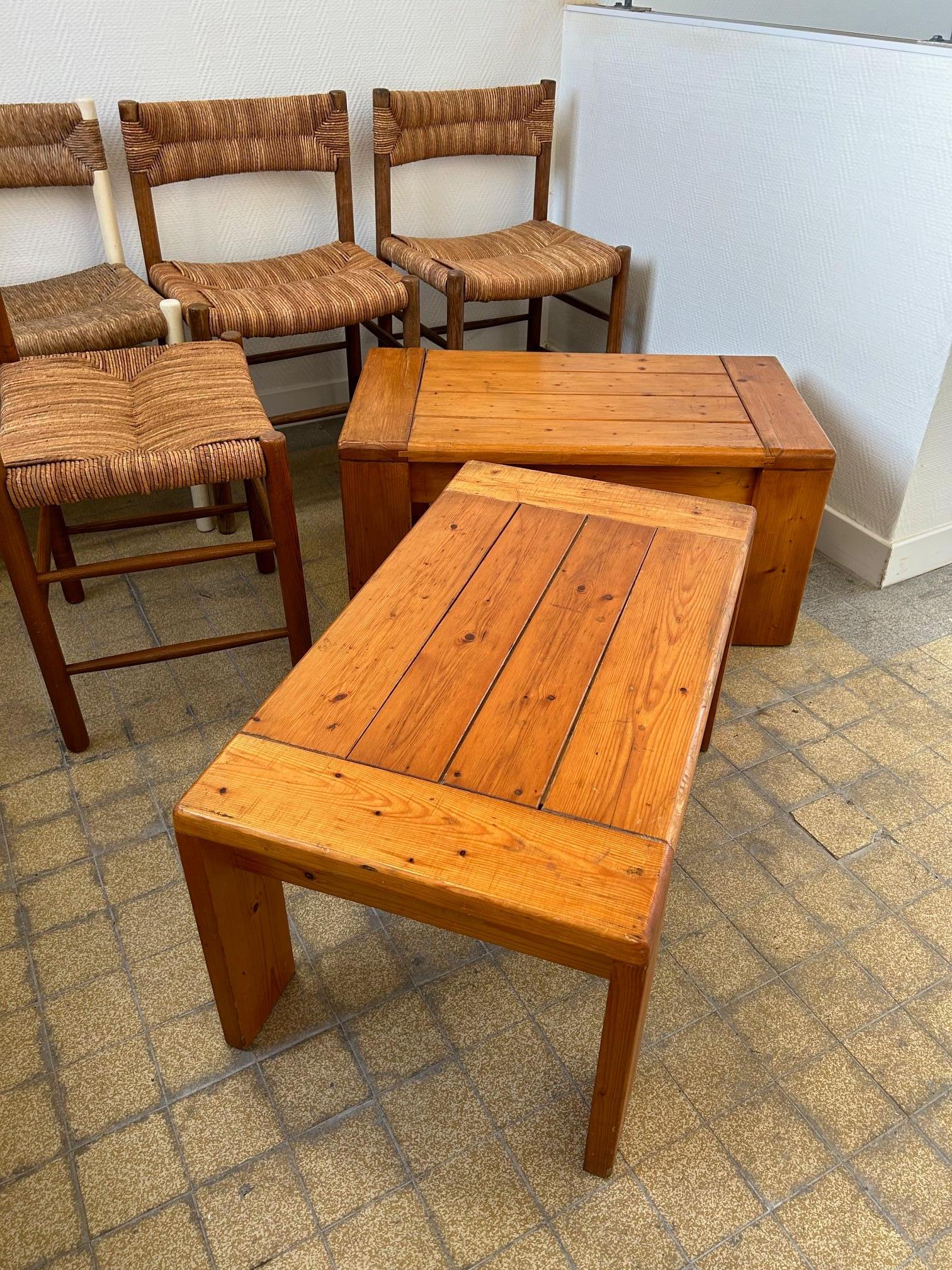 Pair of coffee tables by Charlotte Perriand for les Arcs, France, 1960-70's For Sale 2