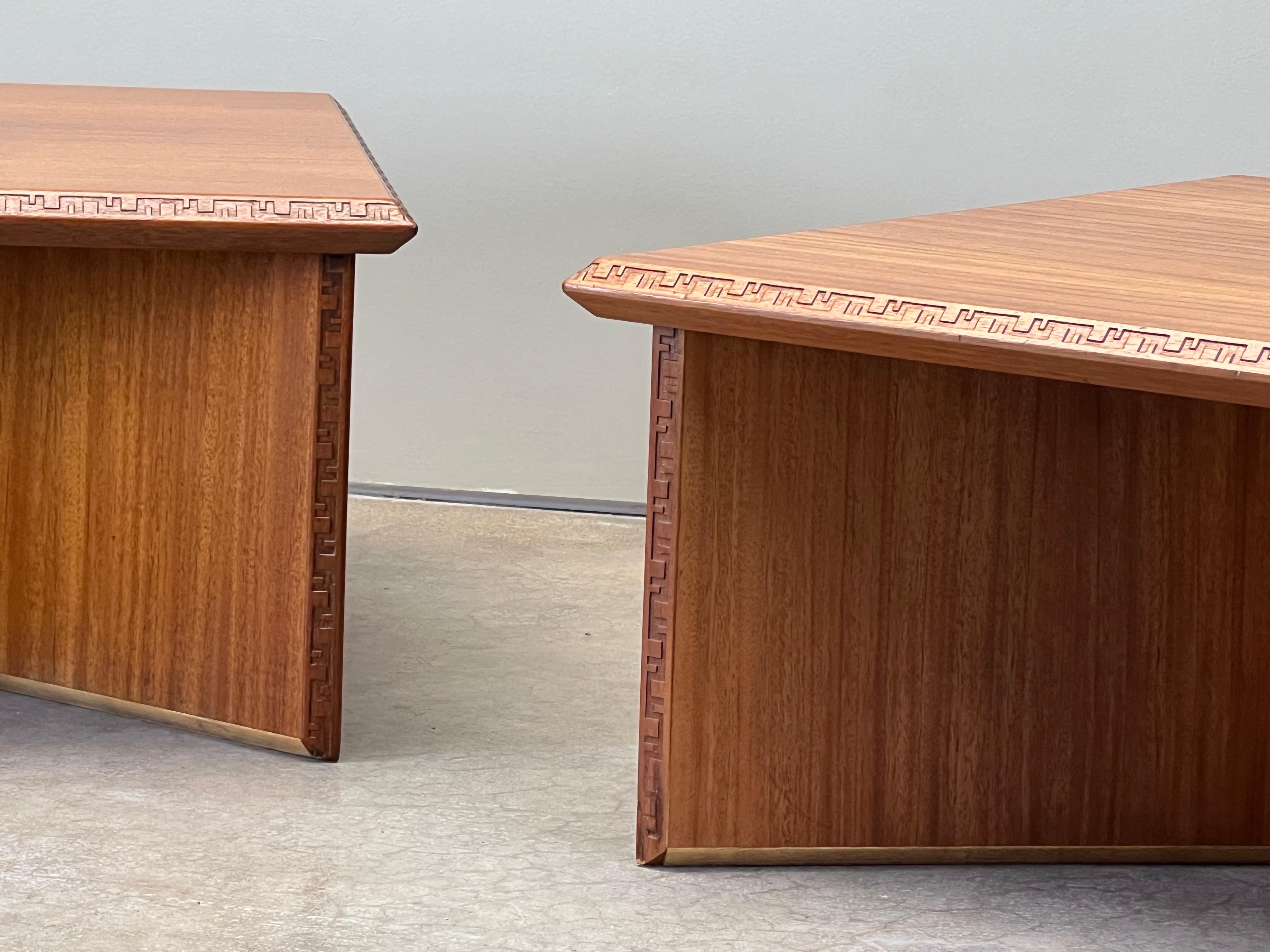 Paire de tables basses de Frank Lloyd Wright pour Henredon en vente 14