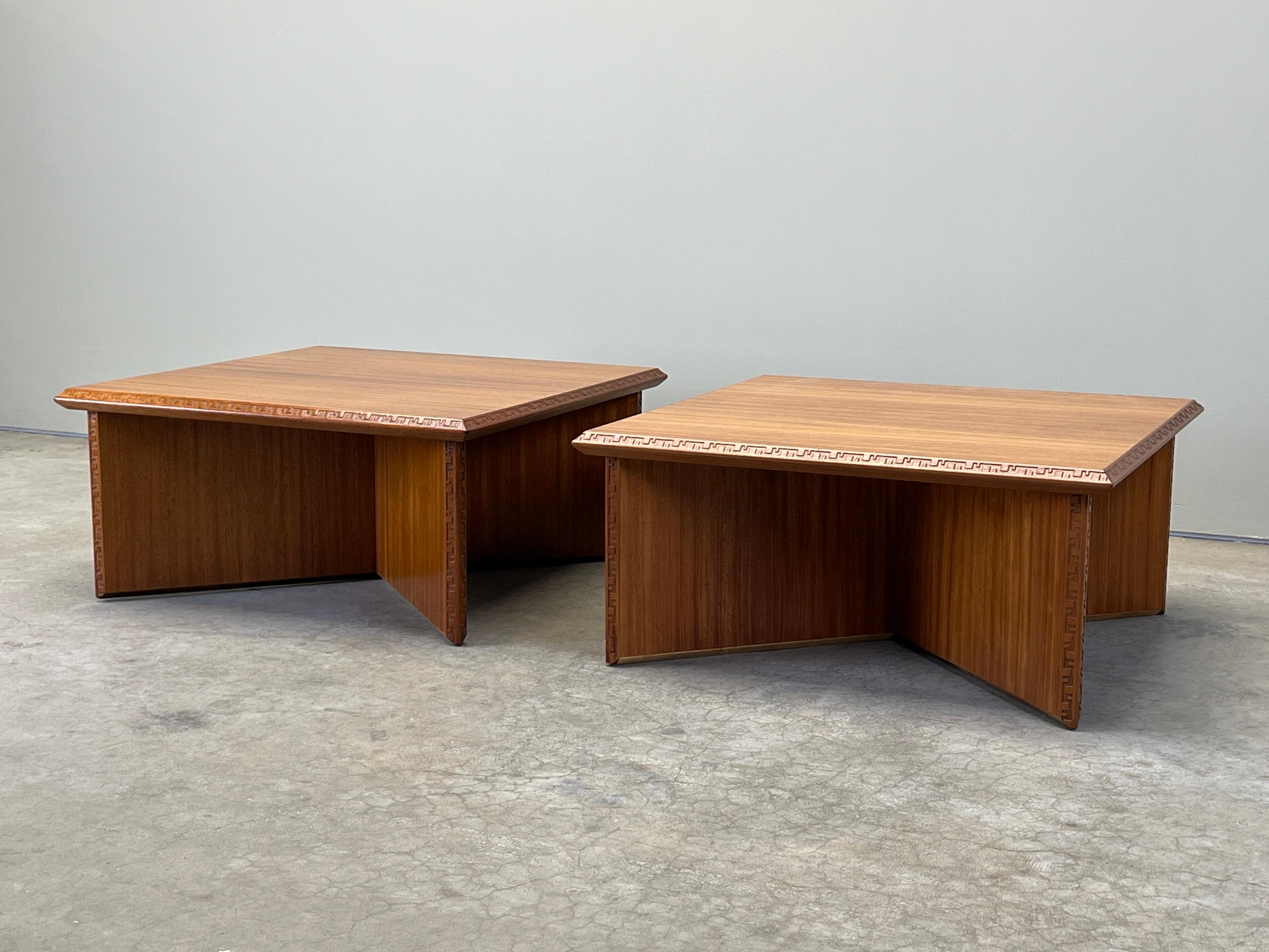 Paire de tables basses de Frank Lloyd Wright pour Henredon en vente 1