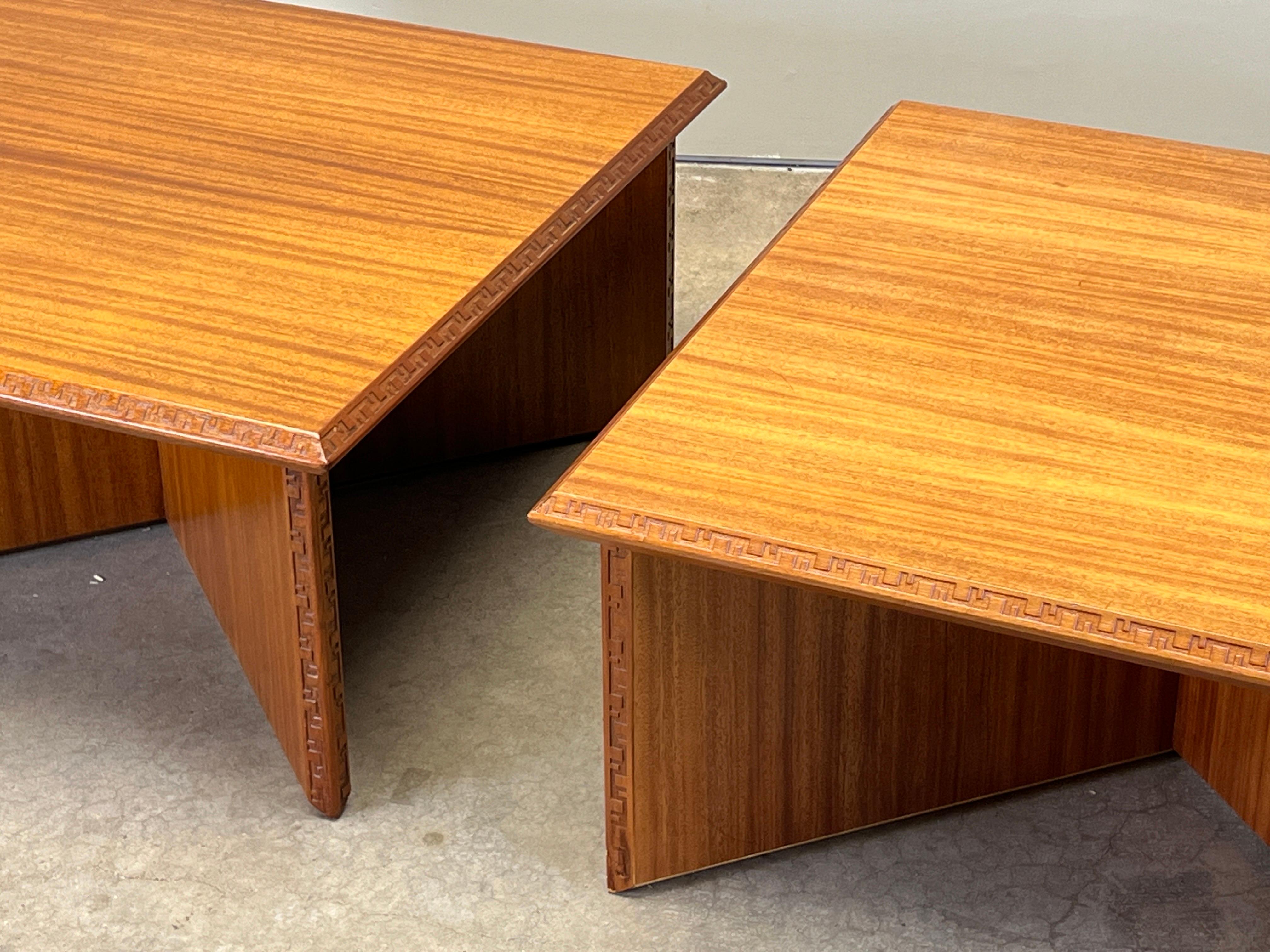 Paire de tables basses de Frank Lloyd Wright pour Henredon en vente 2