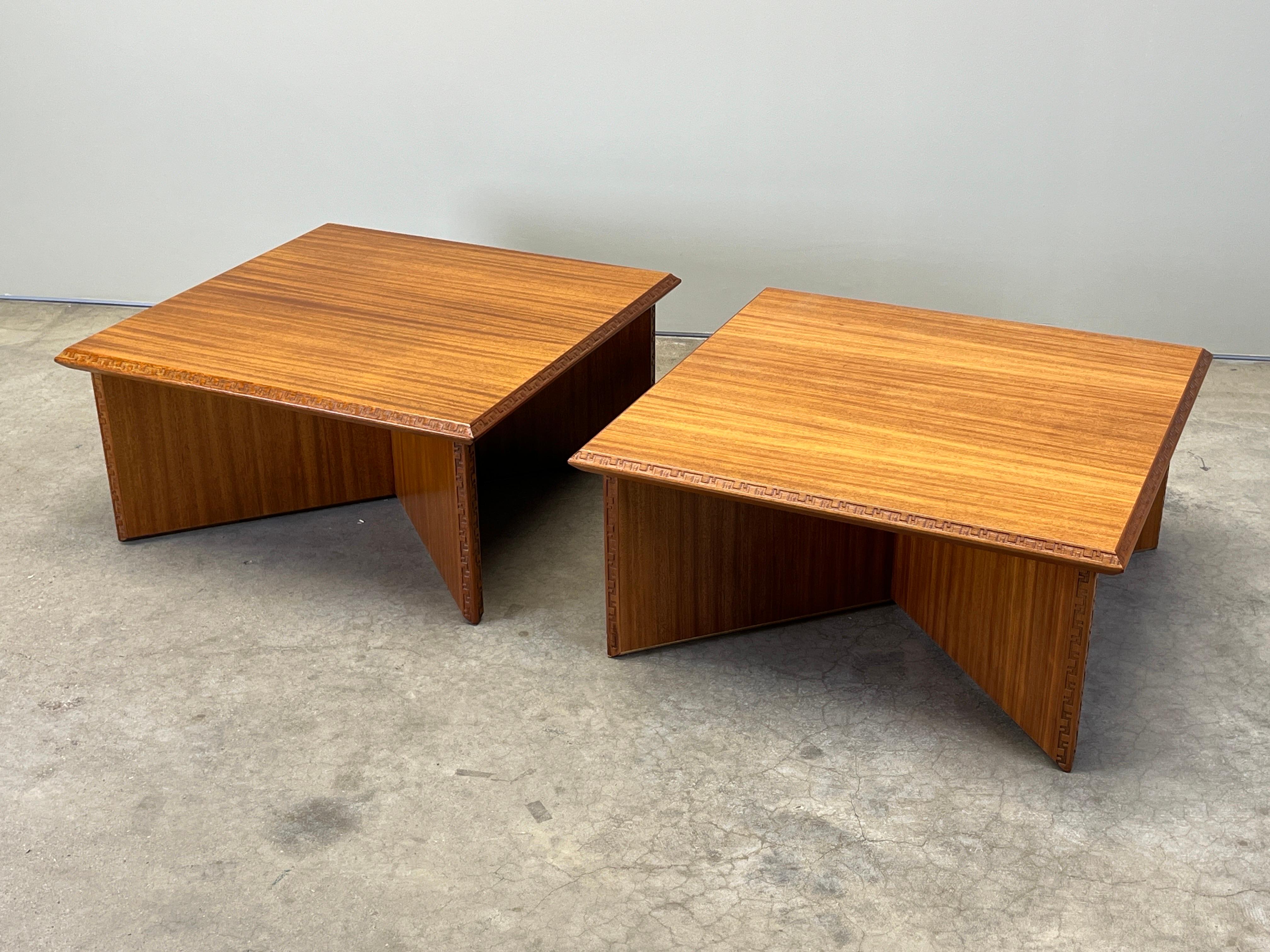 Paire de tables basses de Frank Lloyd Wright pour Henredon en vente 3