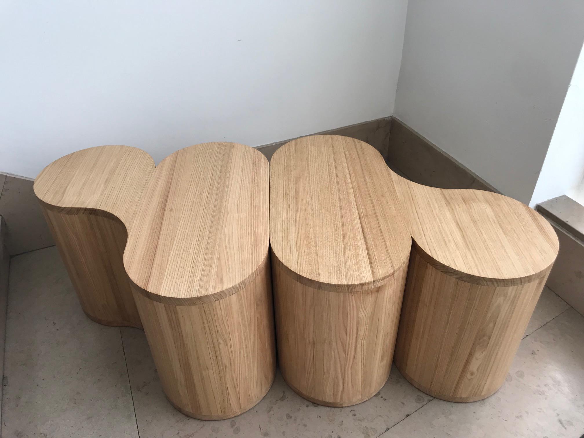 Châtaignier Paire de tables basses Twins en châtaignier d'Edouard de la Marque, France en vente