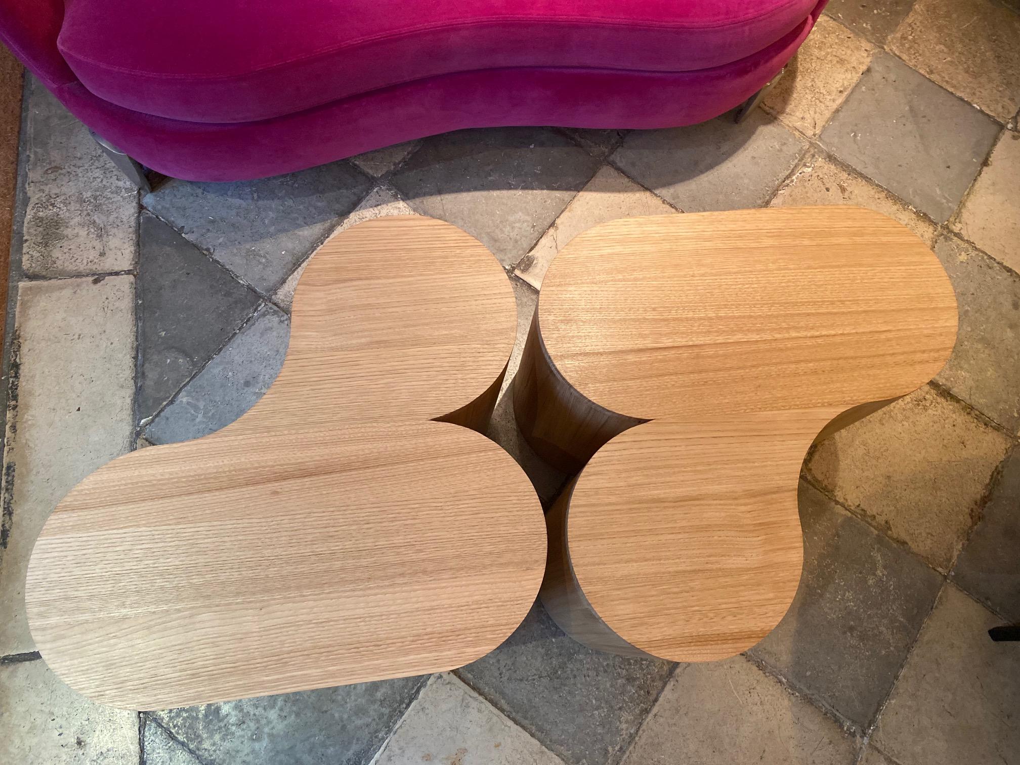Paire de tables basses Twins en châtaignier d'Edouard de la Marque, France en vente 3