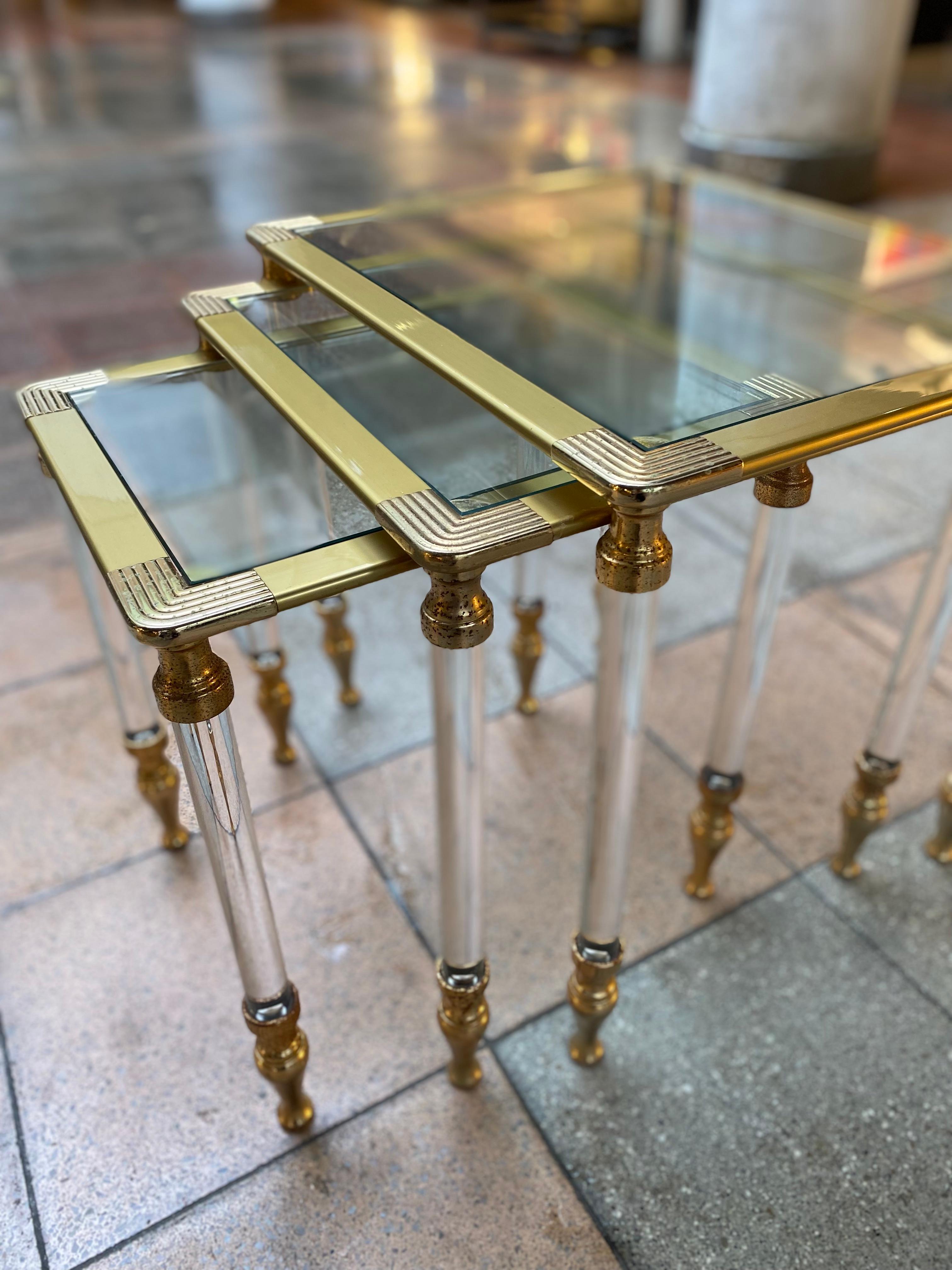 Late 20th Century Pair of Coffee Tables 