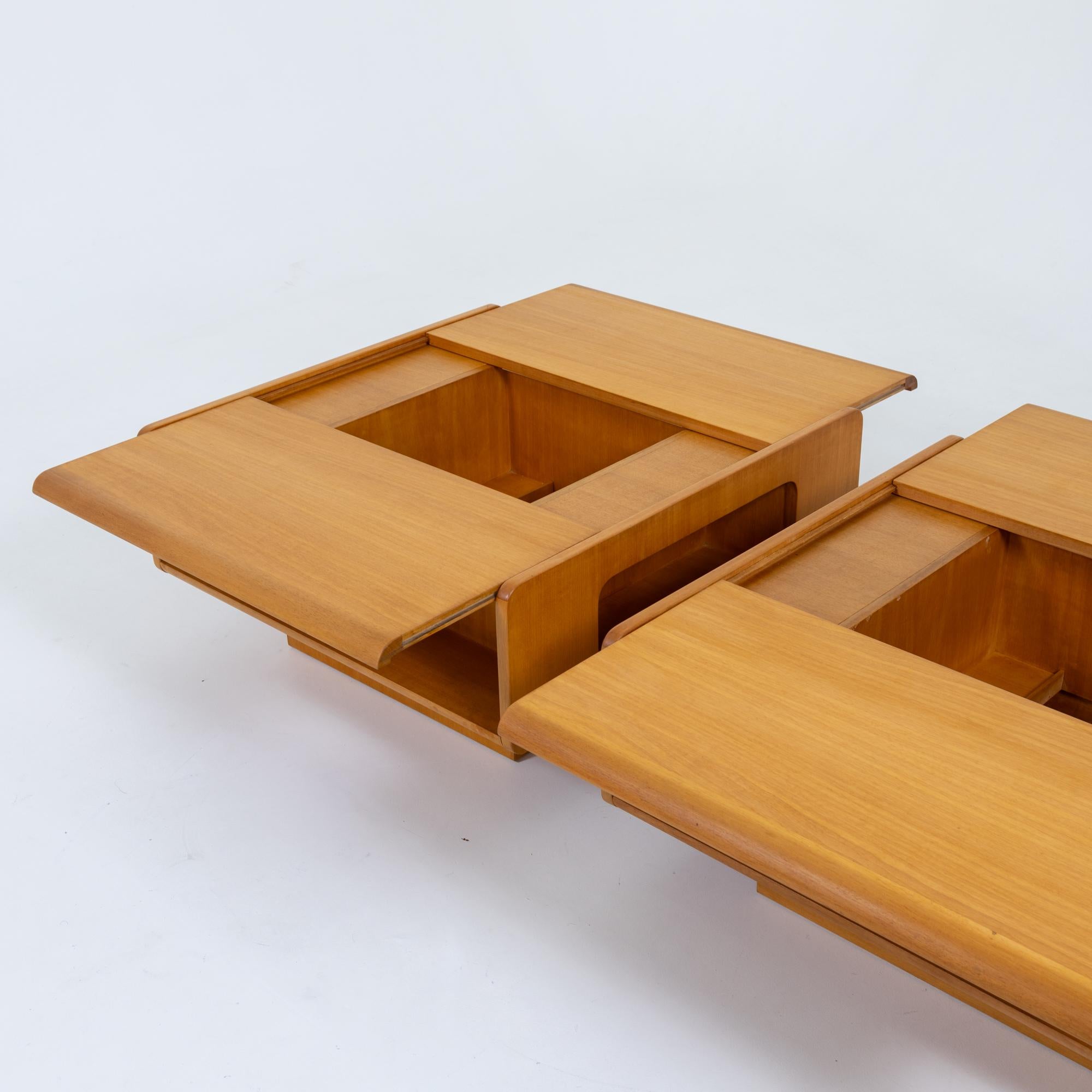 Pair of coffee tables, mid-20th century For Sale 1