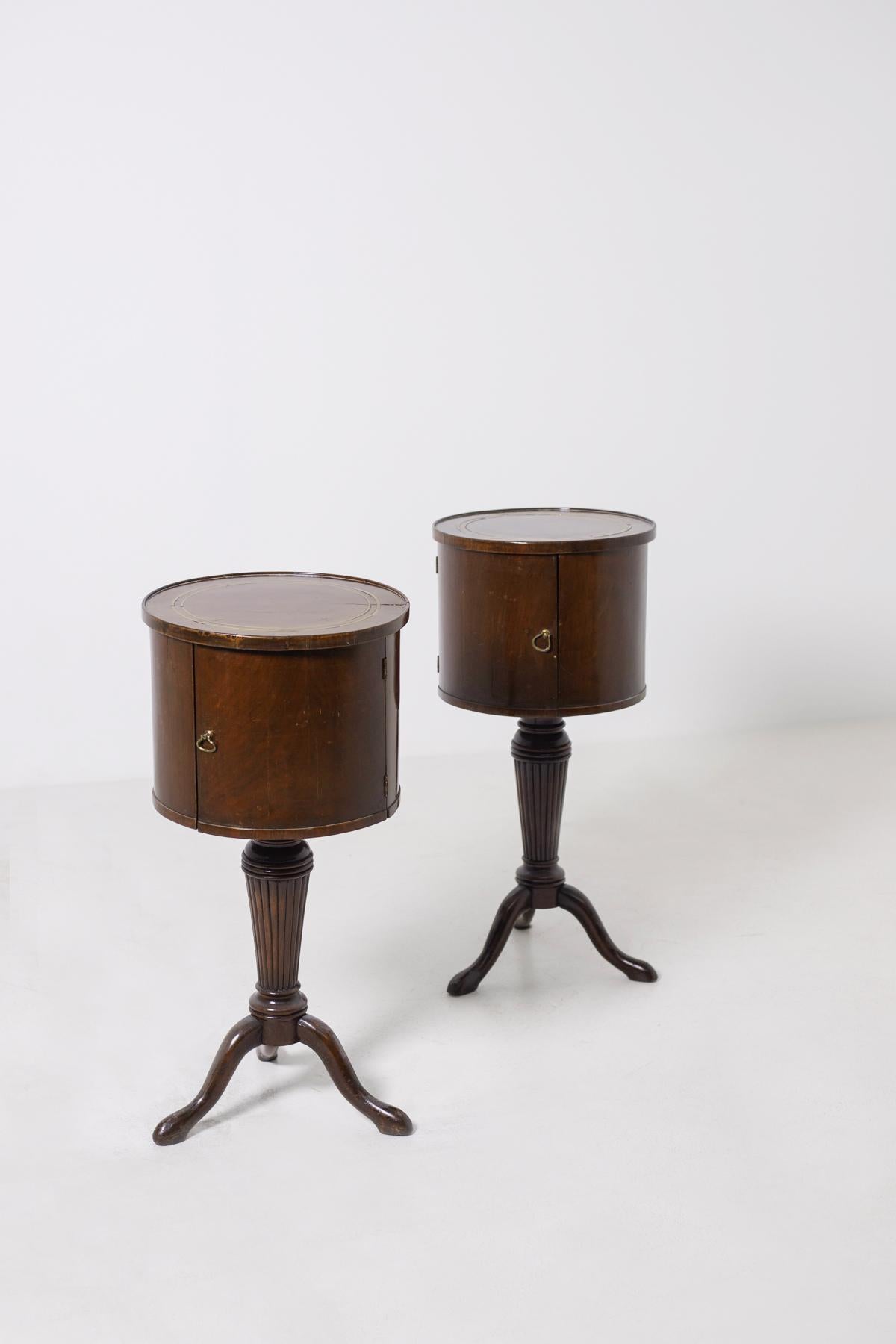Pair of Coffee Tables Victorian English in Wood and Brass, Fine, 1890 2