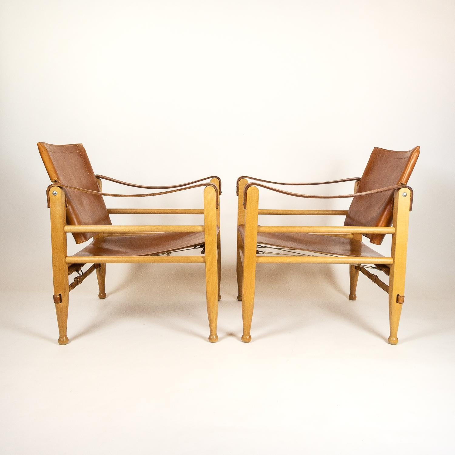 Danish Pair of Cognac Leather and Beech Aage Bruun Safari Chairs, Denmark, 1960s