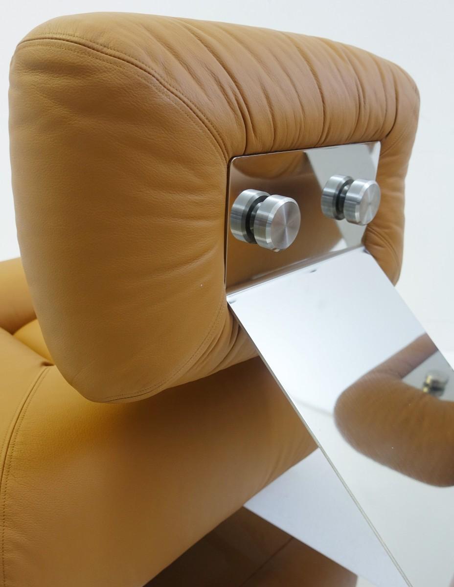 Brazilian Pair of Cognac Leather Lounge Chairs Model 'Aran' by Oscar Niemeyer, 1975