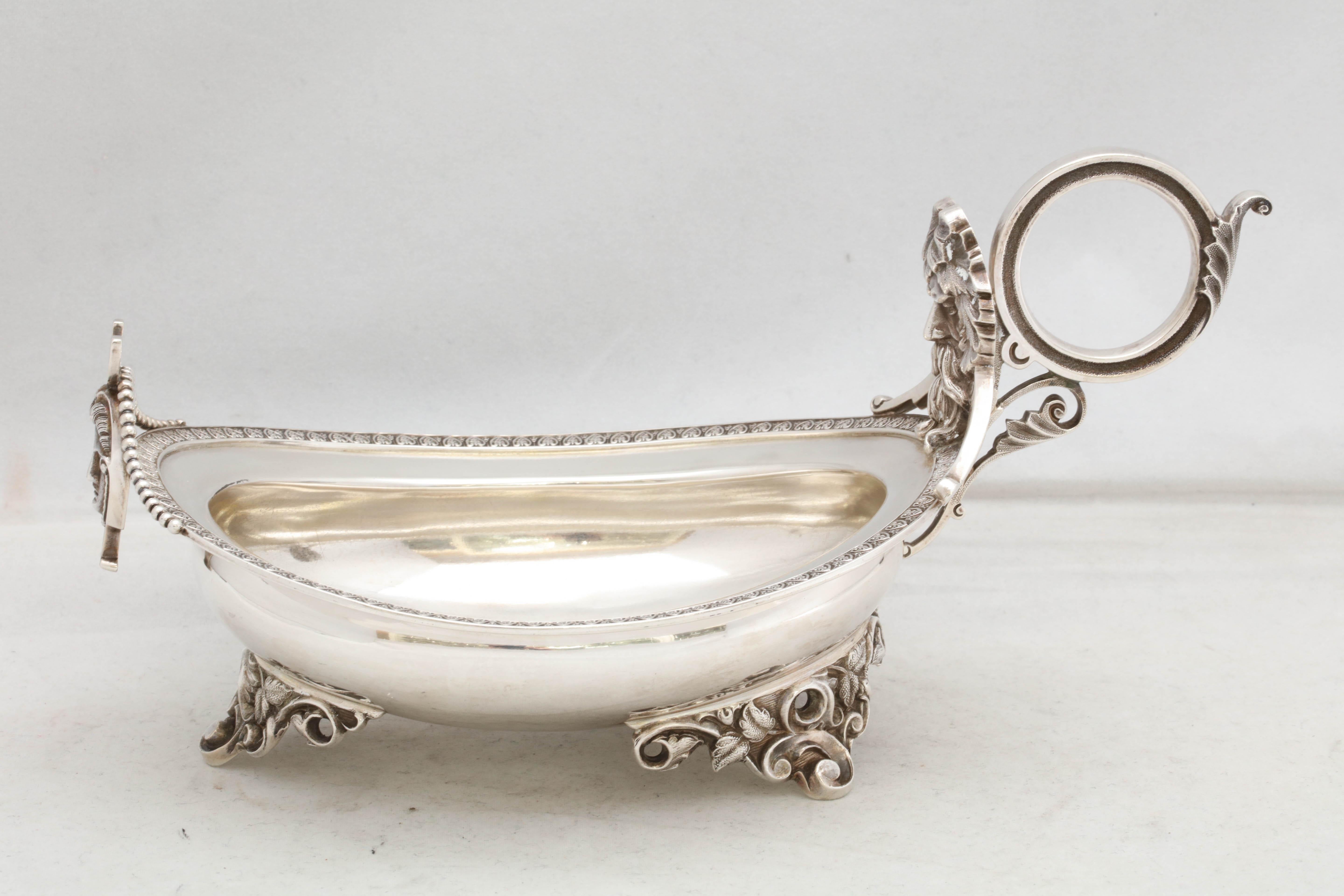Pair of Coin Silver Neoclassical Footed Sauce, Gravy Boats 8