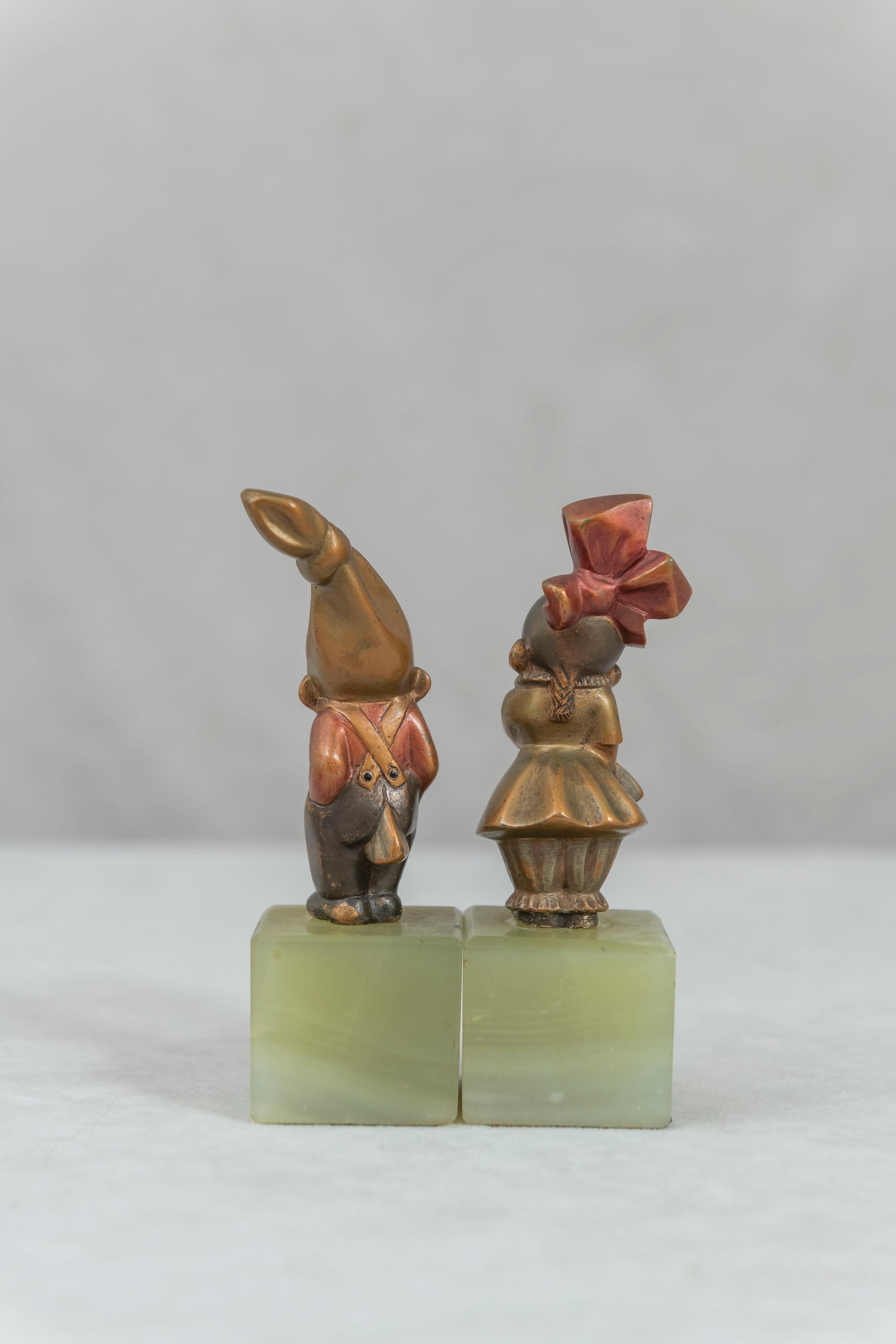 Early 20th Century Pair of Cold Painted Vienna Bronze Kewpies, circa 1920s For Sale