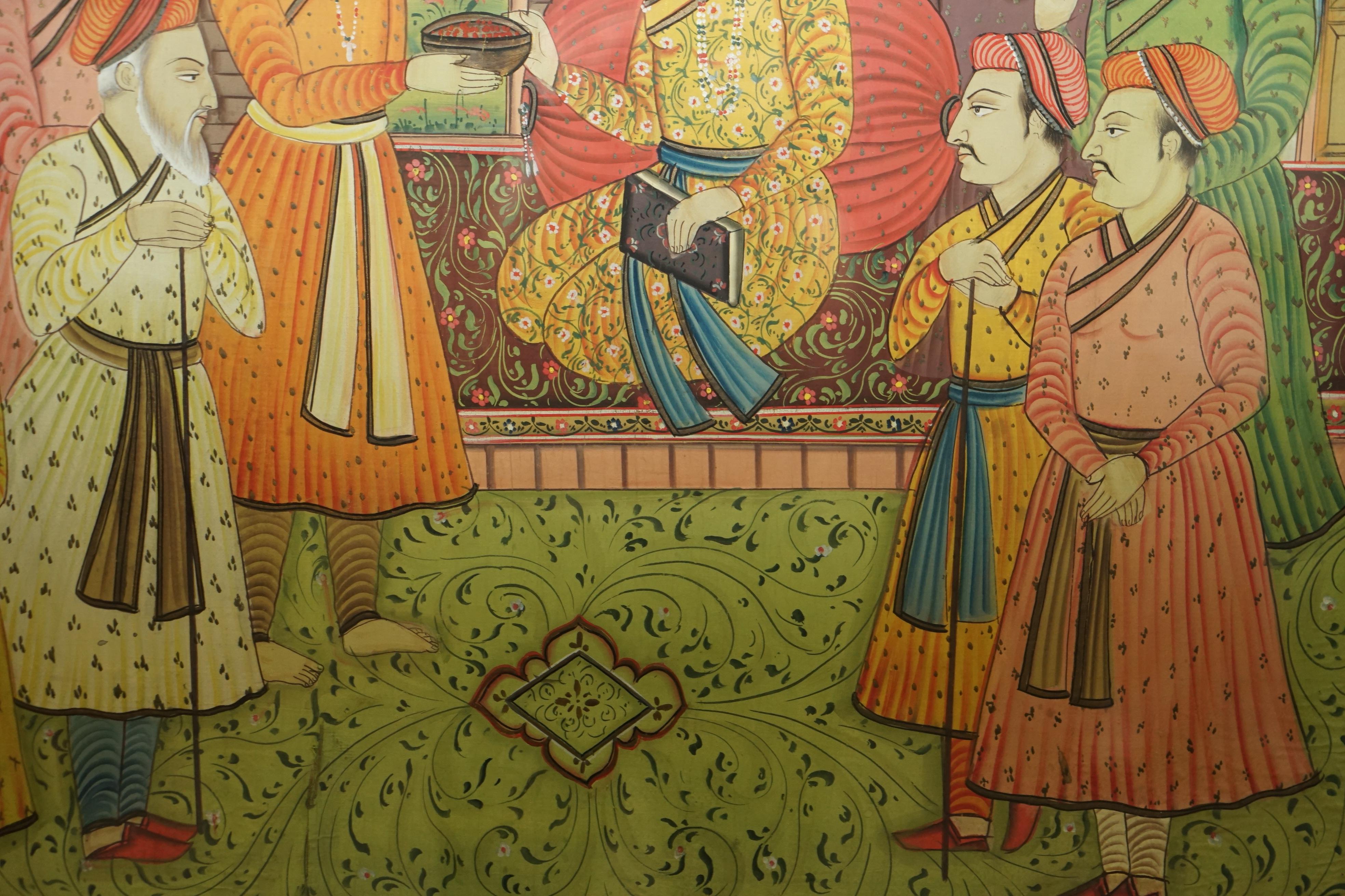 Paar sammelbare antike persische handgemalte orientalische Szenen auf Seide gerahmt im Angebot 13