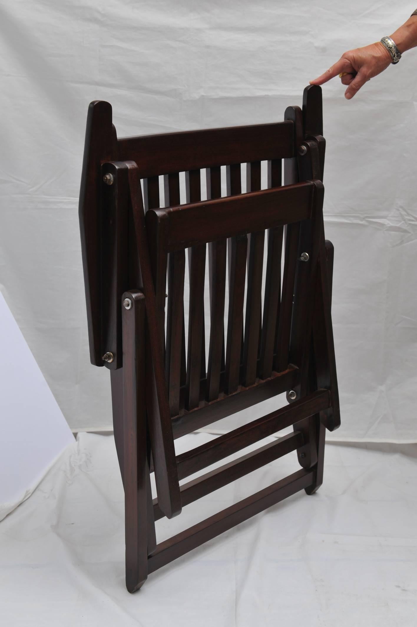 Pair of Colonial British Folding Rosewood Deck Chairs In Excellent Condition In Nantucket, MA