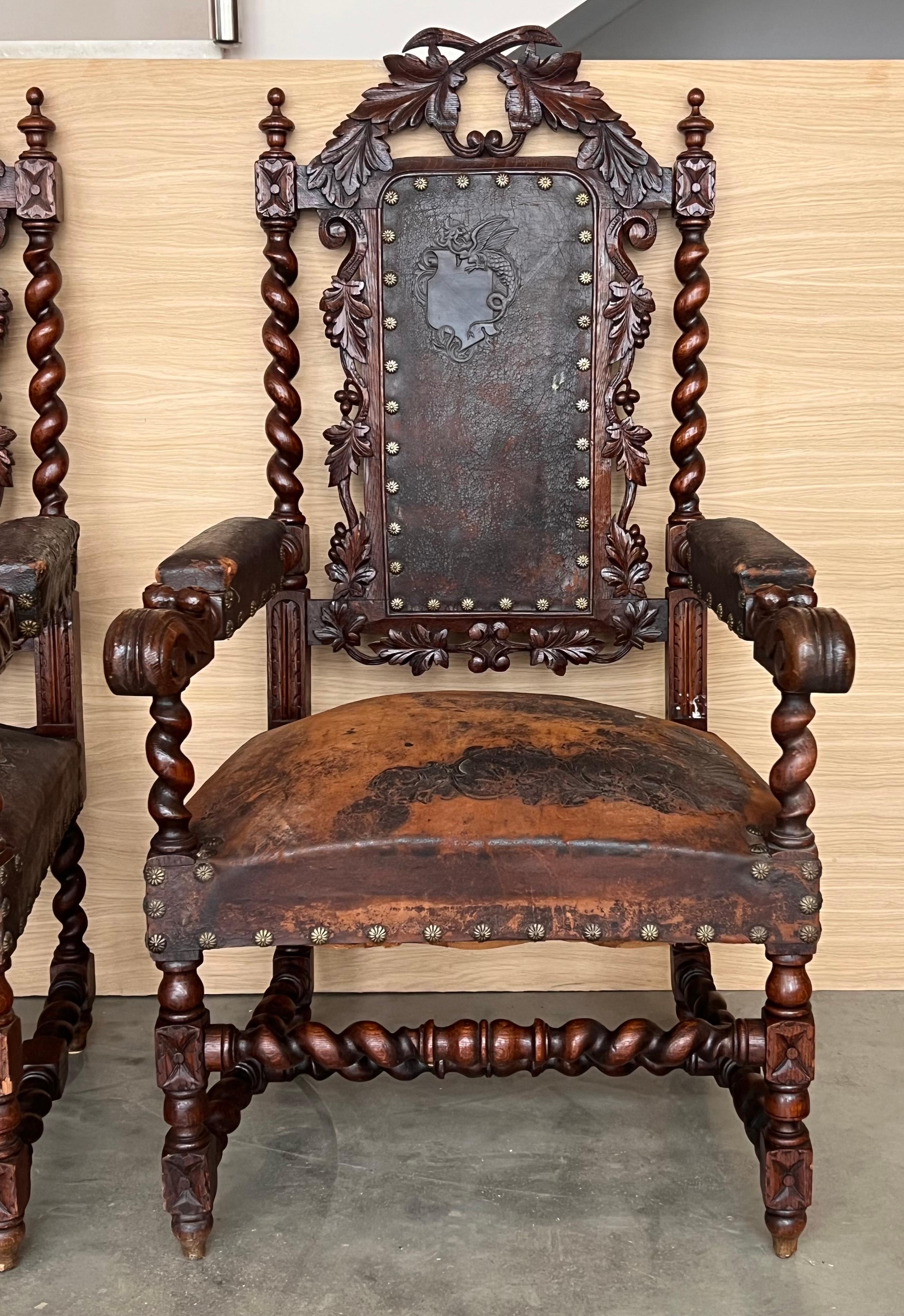 Pair of Colonial Catalan Spanish Altar Armchairs with Carved Leather In Good Condition For Sale In Miami, FL
