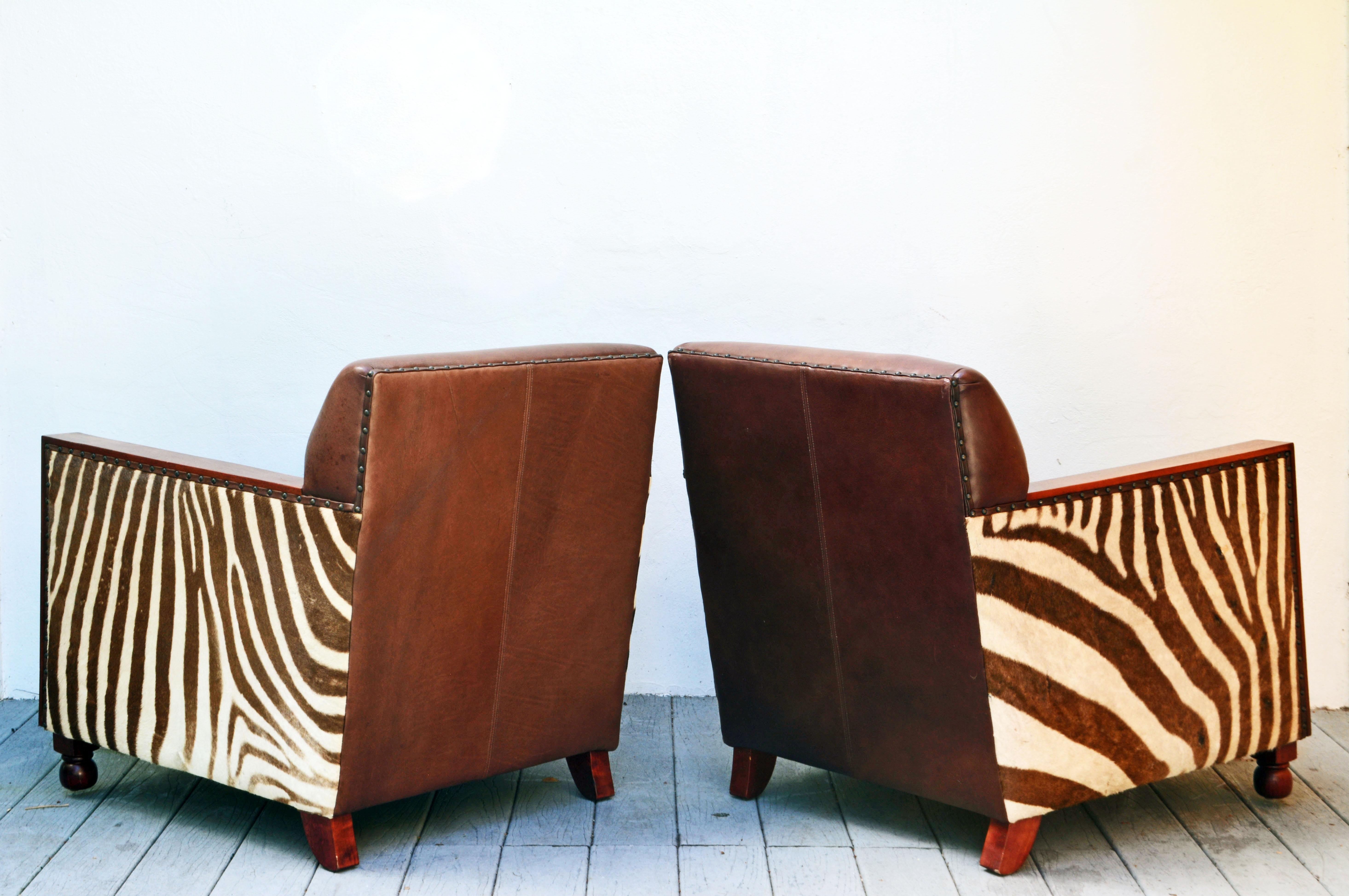20th Century Pair of Colonial Style Deco Inspired Zebra Leather and Mahogany Club Chairs