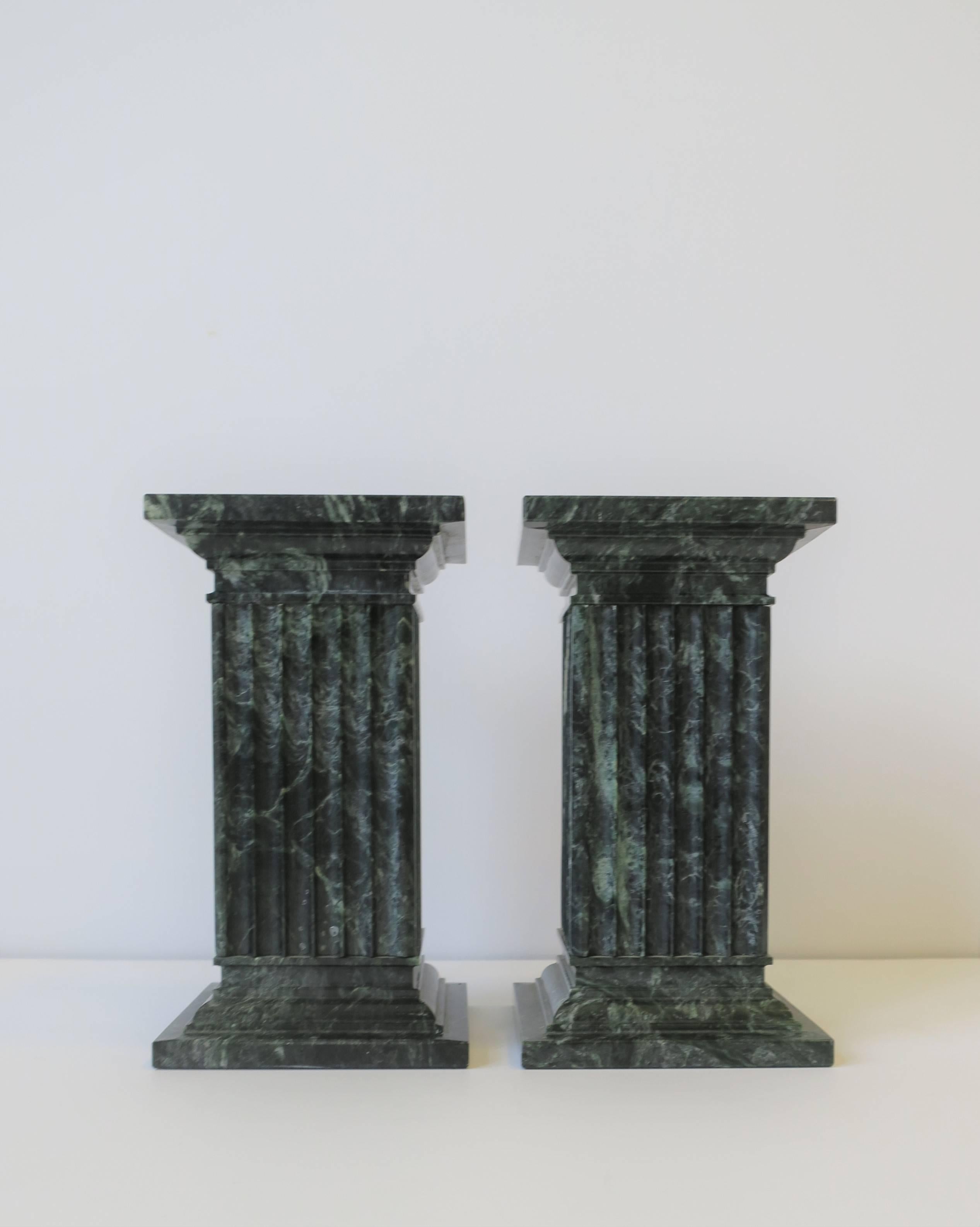 Classical Roman Green and White Column Marble Bookends