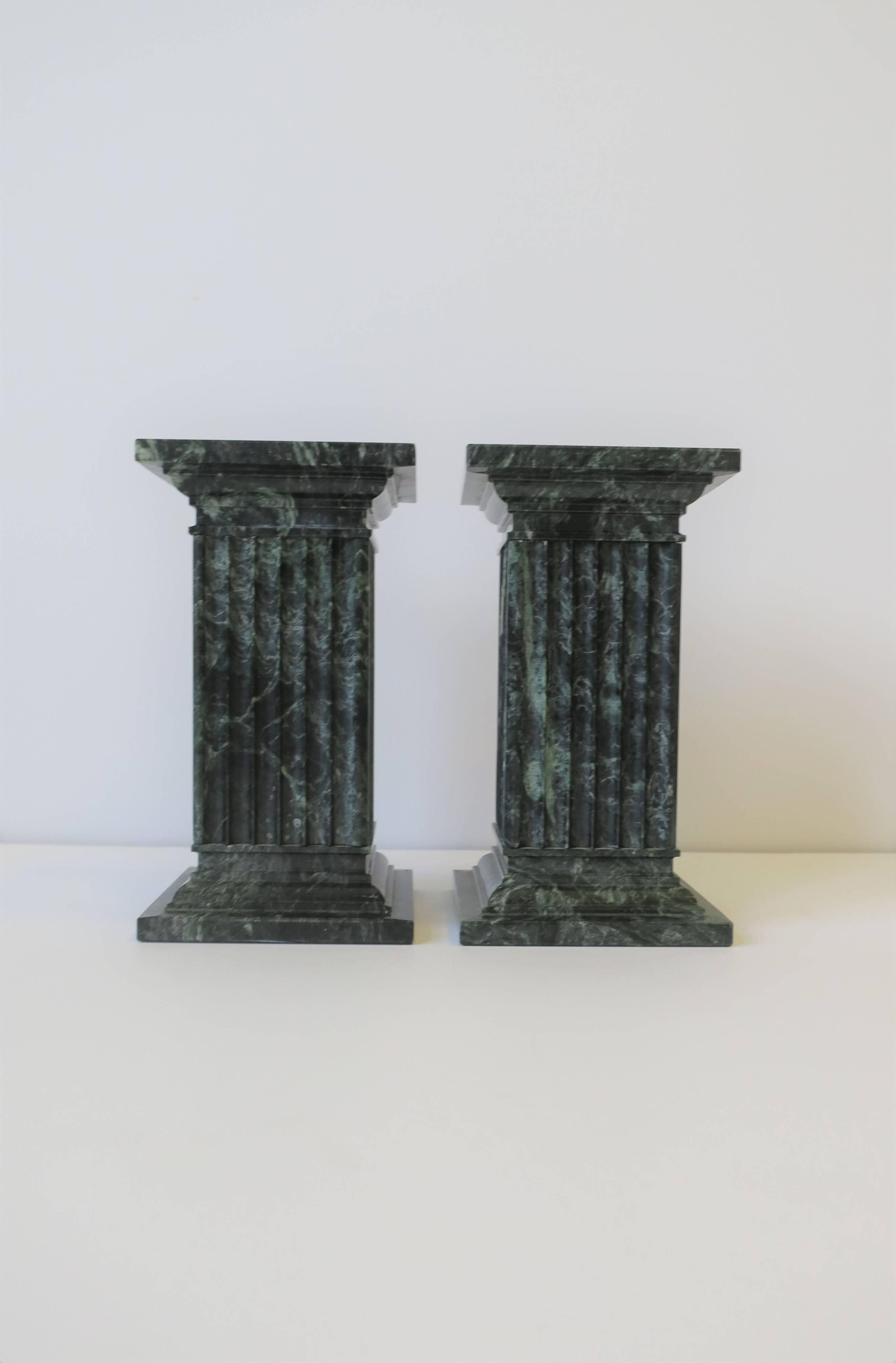 Unknown Green and White Column Marble Bookends