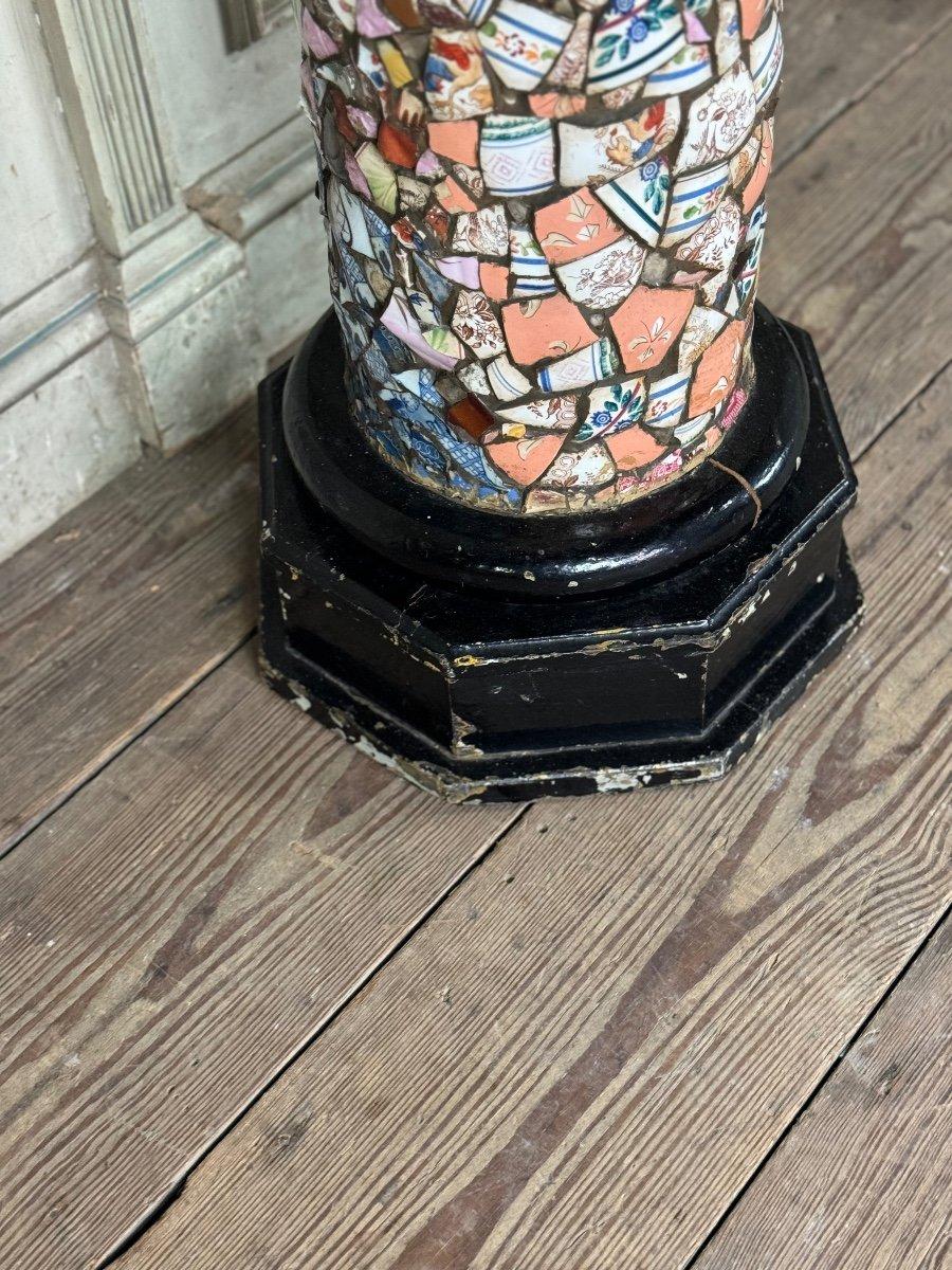 20th Century Pair Of Columns Decorated With Fragments Of Earthenware And Porcelain For Sale