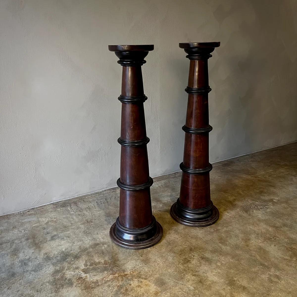 Early 20th Century Pair of Columns For Sale