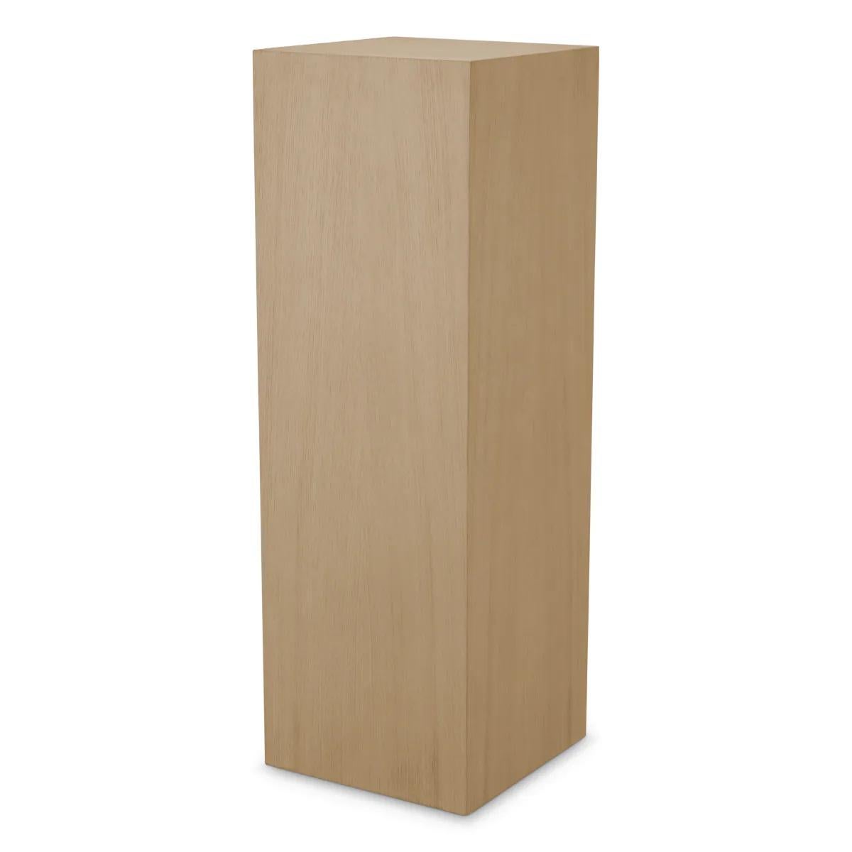 Pair of columns in light wood veneer, 21st century.

Pair of very fine quality columns in light wood veneer, modern work.
H: 120 cm W: 40 D: 40 

Production time: 2-3 weeks