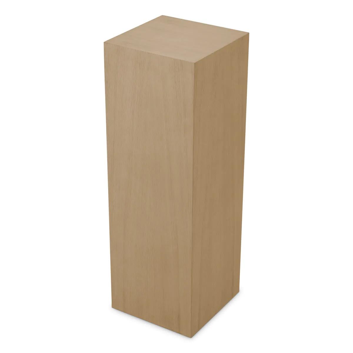 Modern Pair of Columns in Light Wood Veneer, 21st Century. For Sale